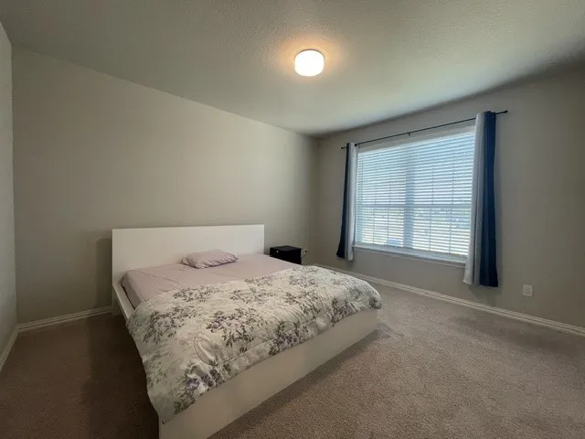 Single Family Residence For Rent in Tarrant County , 2924 Spirit Woods Lane, Arlington, Texas 76001, 6 Bedroom, 4 Bathroom, 3 Garage spaces, 3,239 Sqft, built in 2022, mls#21393254, Real Estate Agent in Arlington, Homes For Rent in Tarrant county, Homes For Rent in Arlington, Realtor in Arlington Texas, Real Estate Brokerage Independent Realty Texas, Luminita Cordes Realtor