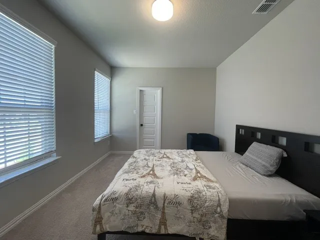 Single Family Residence For Rent in Tarrant County , 2924 Spirit Woods Lane, Arlington, Texas 76001, 6 Bedroom, 4 Bathroom, 3 Garage spaces, 3,239 Sqft, built in 2022, mls#21393254, Real Estate Agent in Arlington, Homes For Rent in Tarrant county, Homes For Rent in Arlington, Realtor in Arlington Texas, Real Estate Brokerage Independent Realty Texas, Luminita Cordes Realtor