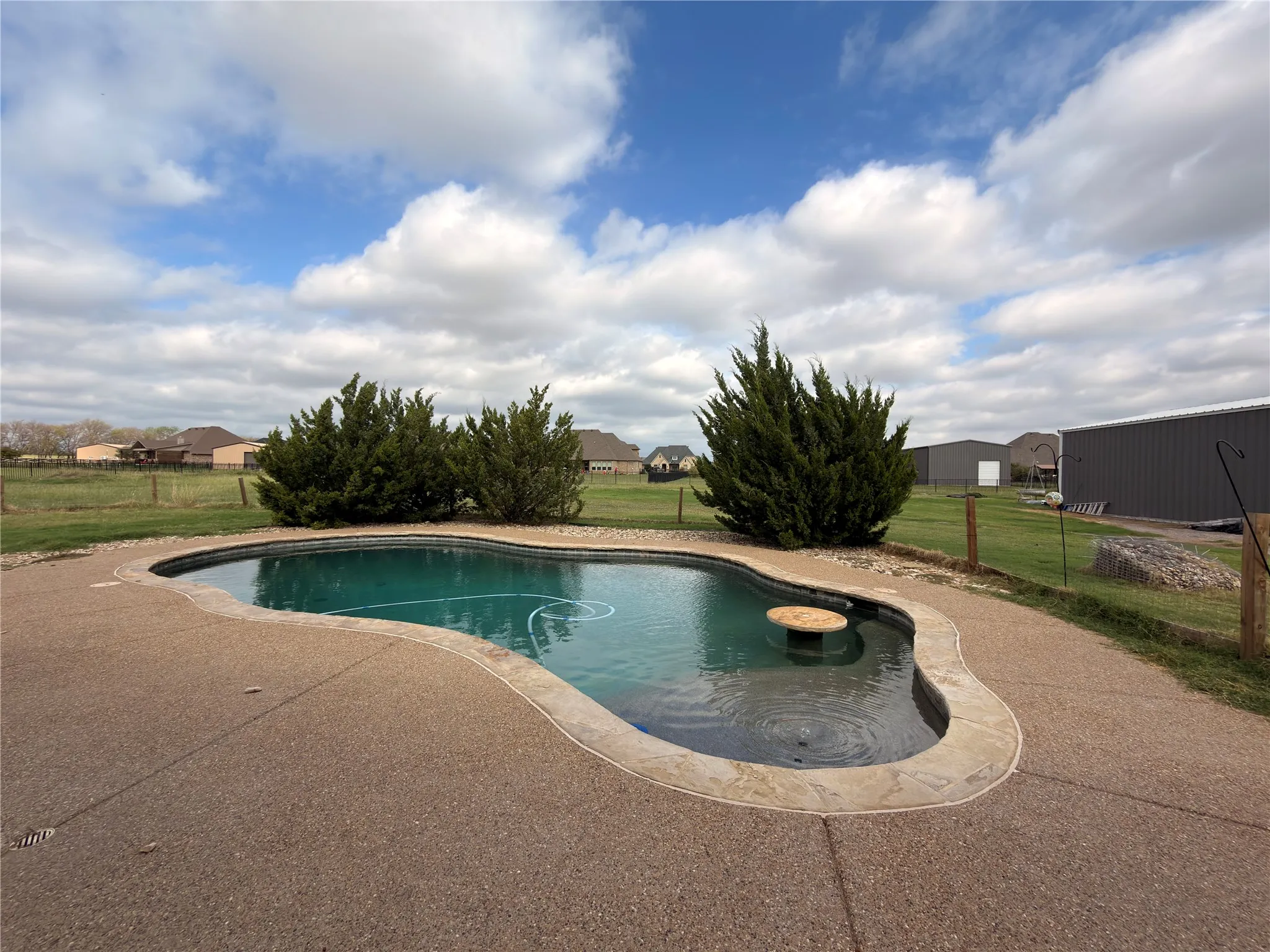 Single Family Residence For Sale in Denton County , 15330 Sam Reynolds Road, Justin, Texas 76247, 4 Bedroom, 3 Bathroom, 3 Garage spaces, 3,282 Sqft, built in 2015, mls#21386365, Real Estate Agent in Justin, Homes For Sale in Denton county, Homes For Sale in Justin, Realtor in Justin Texas, Real Estate Brokerage Independent Realty Texas, Luminita Cordes Realtor
