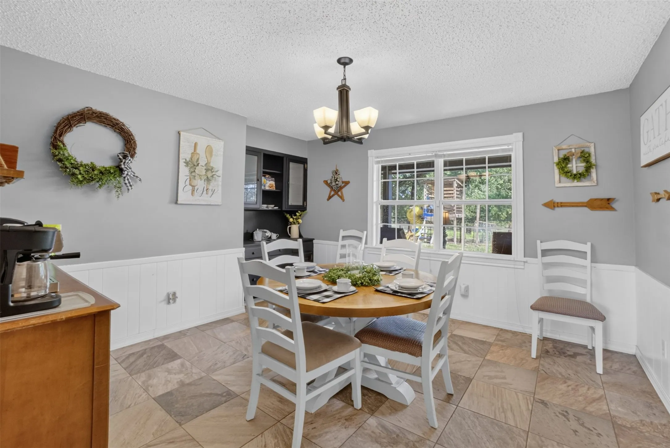 Single Family Residence For Sale in Upshur County , 3690 FM 49, Gilmer, Texas 75644, 4 Bedroom, 3 Bathroom, Garage spaces, 2,340 Sqft, built in 0, mls#21386268, Real Estate Agent in Gilmer, Homes For Sale in Upshur county, Homes For Sale in Gilmer, Realtor in Gilmer Texas, Real Estate Brokerage Independent Realty Texas, Luminita Cordes Realtor