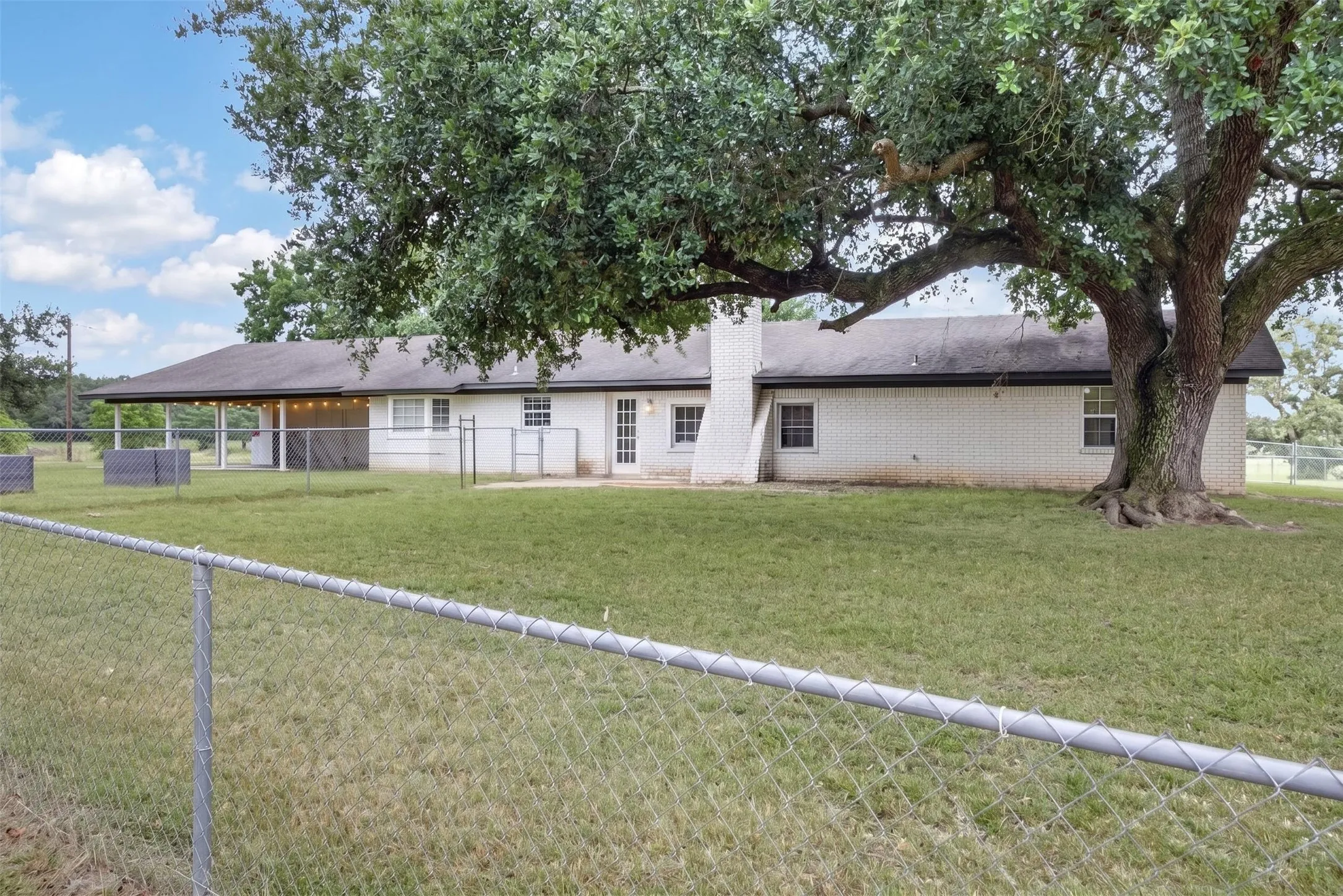 Single Family Residence For Sale in Upshur County , 3690 FM 49, Gilmer, Texas 75644, 4 Bedroom, 3 Bathroom, Garage spaces, 2,340 Sqft, built in 0, mls#21386268, Real Estate Agent in Gilmer, Homes For Sale in Upshur county, Homes For Sale in Gilmer, Realtor in Gilmer Texas, Real Estate Brokerage Independent Realty Texas, Luminita Cordes Realtor