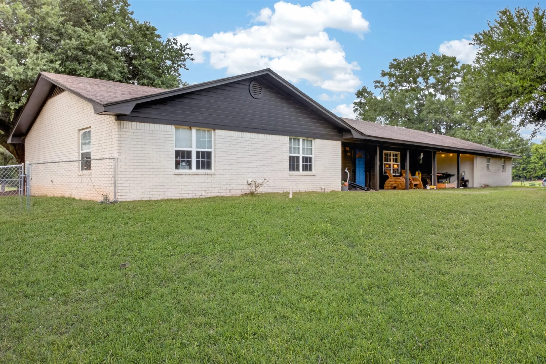 Single Family Residence For Sale in Upshur County , 3690 FM 49, Gilmer, Texas 75644, 4 Bedroom, 3 Bathroom, Garage spaces, 2,340 Sqft, built in 0, mls#21386268, Real Estate Agent in Gilmer, Homes For Sale in Upshur county, Homes For Sale in Gilmer, Realtor in Gilmer Texas, Real Estate Brokerage Independent Realty Texas, Luminita Cordes Realtor