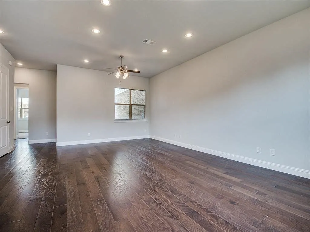 Townhouse For Rent in Denton County , 2429 Merriweather Lane, Flower Mound, Texas 75028, 3 Bedroom, 4 Bathroom, 2 Garage spaces, 2,485 Sqft, built in 2021, mls#21392989, Real Estate Agent in Flower Mound, Homes For Rent in Denton county, Homes For Rent in Flower Mound, Realtor in Flower Mound Texas, Real Estate Brokerage Independent Realty Texas, Luminita Cordes Realtor