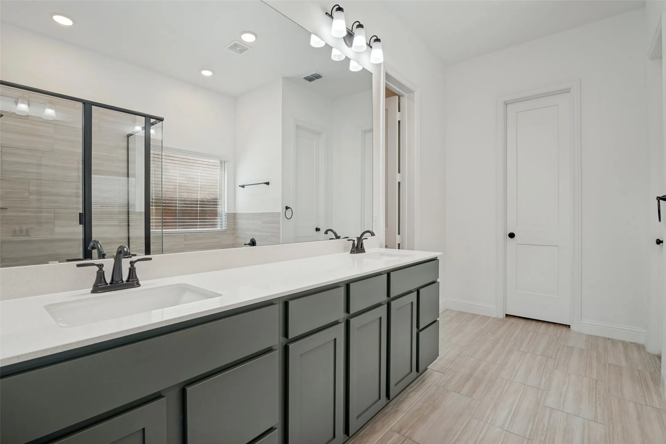Single Family Residence For Sale in Rockwall County , 2223 Liberty Crossing Avenue, Royse City, Texas 75189, 4 Bedroom, 3 Bathroom, 2 Garage spaces, 3,147 Sqft, built in 2024, mls#21393319, Real Estate Agent in Royse City, Homes For Sale in Rockwall county, Homes For Sale in Royse City, Realtor in Royse City Texas, Real Estate Brokerage Independent Realty Texas, Luminita Cordes Realtor