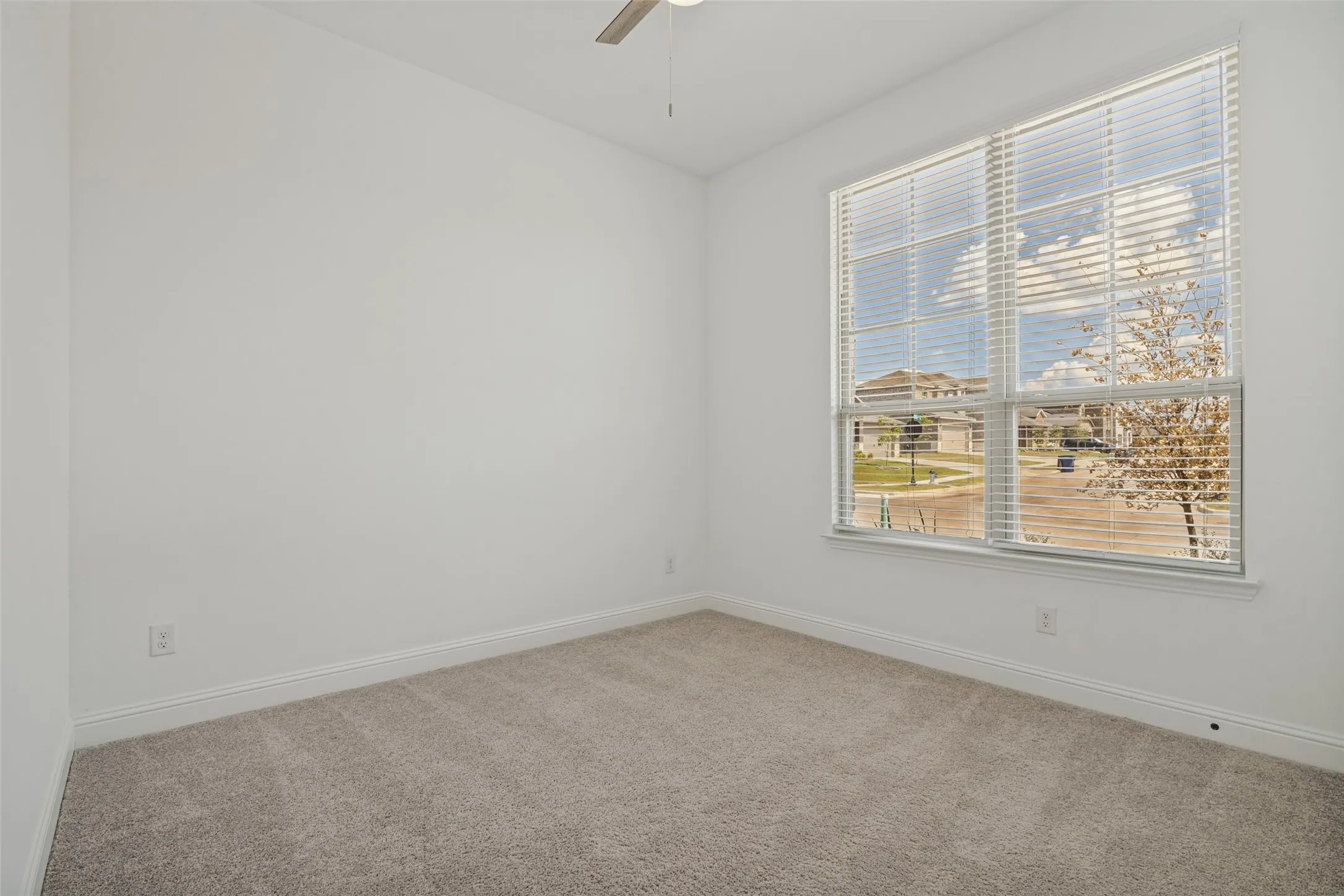 Single Family Residence For Sale in Rockwall County , 2223 Liberty Crossing Avenue, Royse City, Texas 75189, 4 Bedroom, 3 Bathroom, 2 Garage spaces, 3,147 Sqft, built in 2024, mls#21393319, Real Estate Agent in Royse City, Homes For Sale in Rockwall county, Homes For Sale in Royse City, Realtor in Royse City Texas, Real Estate Brokerage Independent Realty Texas, Luminita Cordes Realtor