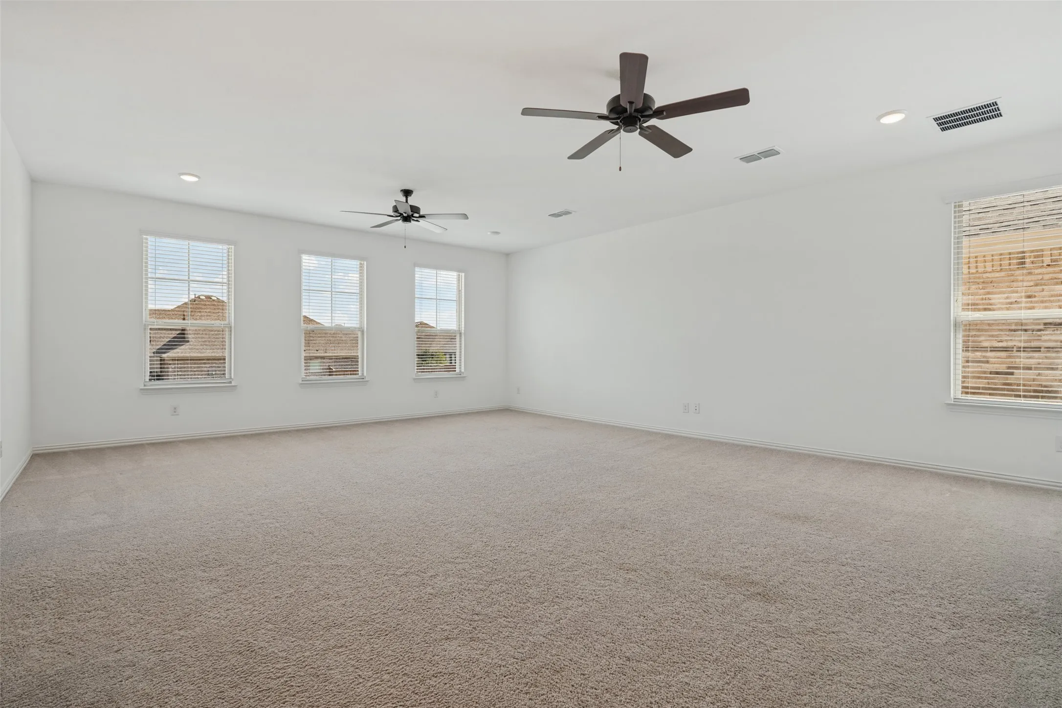 Single Family Residence For Sale in Rockwall County , 2223 Liberty Crossing Avenue, Royse City, Texas 75189, 4 Bedroom, 3 Bathroom, 2 Garage spaces, 3,147 Sqft, built in 2024, mls#21393319, Real Estate Agent in Royse City, Homes For Sale in Rockwall county, Homes For Sale in Royse City, Realtor in Royse City Texas, Real Estate Brokerage Independent Realty Texas, Luminita Cordes Realtor