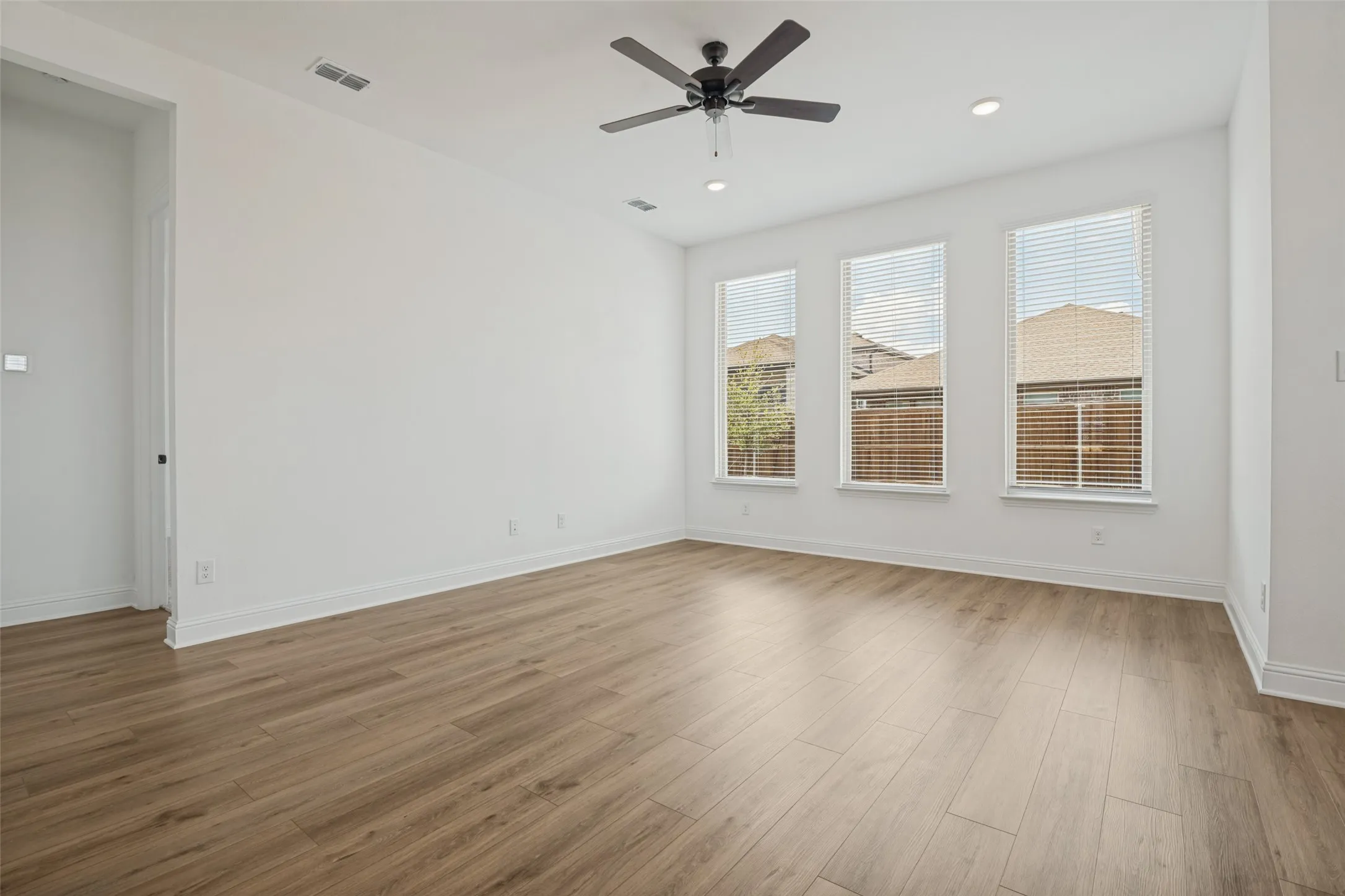 Single Family Residence For Sale in Rockwall County , 2223 Liberty Crossing Avenue, Royse City, Texas 75189, 4 Bedroom, 3 Bathroom, 2 Garage spaces, 3,147 Sqft, built in 2024, mls#21393319, Real Estate Agent in Royse City, Homes For Sale in Rockwall county, Homes For Sale in Royse City, Realtor in Royse City Texas, Real Estate Brokerage Independent Realty Texas, Luminita Cordes Realtor