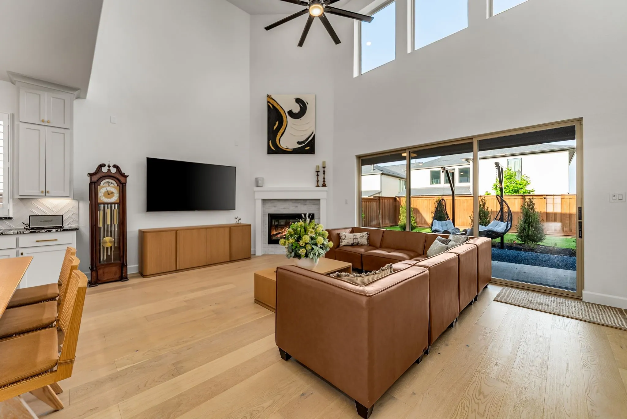 Single Family Residence For Rent in Denton County , 13826 Malinda Drive, Frisco, Texas 75033, 5 Bedroom, 6 Bathroom, 3 Garage spaces, 3,795 Sqft, built in 2024, mls#21393362, Real Estate Agent in Frisco, Homes For Rent in Denton county, Homes For Rent in Frisco, Realtor in Frisco Texas, Real Estate Brokerage Independent Realty Texas, Luminita Cordes Realtor