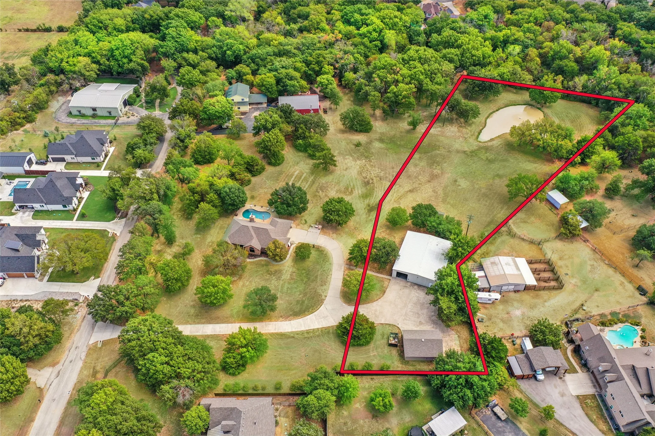 Single Family Residence For Sale in Denton County , 1570 Karen Drive, Argyle, Texas 76226, 1 Bedroom, 1 Bathroom, 2 Garage spaces, 800 Sqft, built in 1995, mls#21393360, Real Estate Agent in Argyle, Homes For Sale in Denton county, Homes For Sale in Argyle, Realtor in Argyle Texas, Real Estate Brokerage Independent Realty Texas, Luminita Cordes Realtor