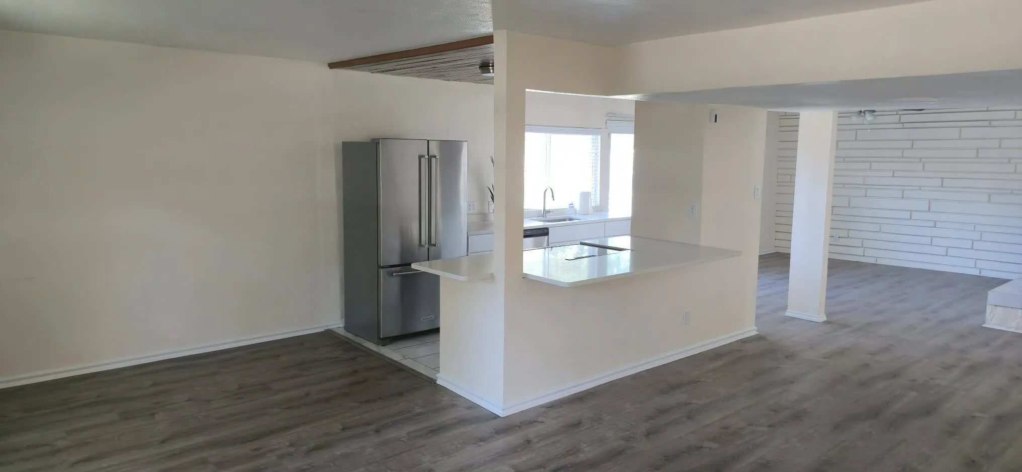 Single Family Residence For Sale in Collin County , 900 Overdowns Drive, Plano, Texas 75023, 3 Bedroom, 2 Bathroom, 2 Garage spaces, 1,744 Sqft, built in 1975, mls#21393378, Real Estate Agent in Plano, Homes For Sale in Collin county, Homes For Sale in Plano, Realtor in Plano Texas, Real Estate Brokerage Independent Realty Texas, Luminita Cordes Realtor