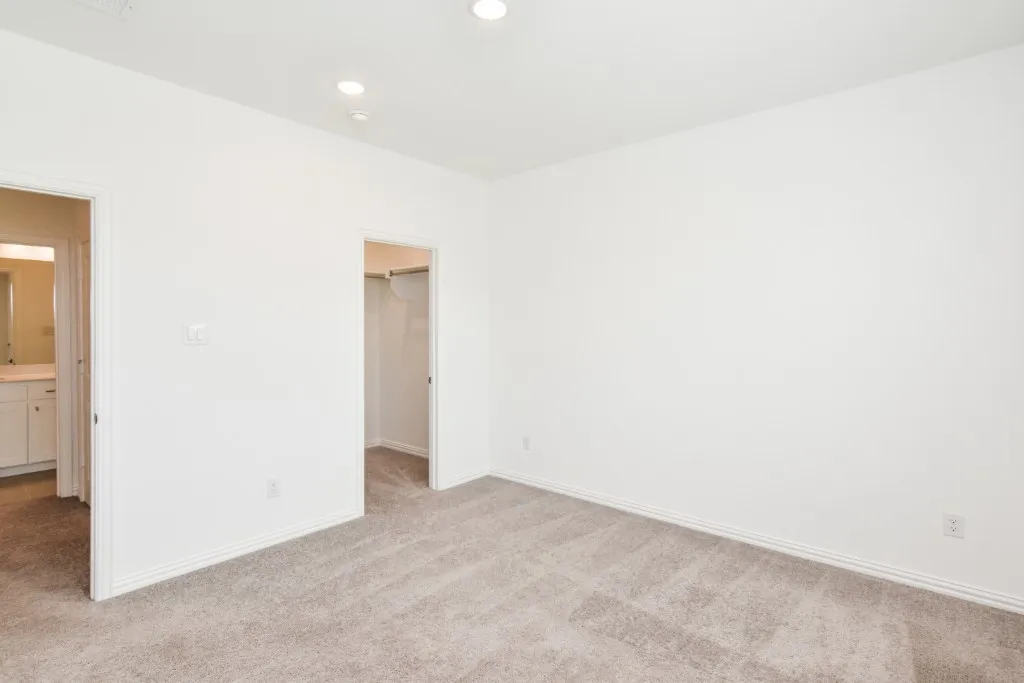 Single Family Residence For Rent in Collin County , 8905 Stablehand Mews, Frisco, Texas 75035, 3 Bedroom, 3 Bathroom, 2 Garage spaces, 2,283 Sqft, built in 2023, mls#21393246, Real Estate Agent in Frisco, Homes For Rent in Collin county, Homes For Rent in Frisco, Realtor in Frisco Texas, Real Estate Brokerage Independent Realty Texas, Luminita Cordes Realtor