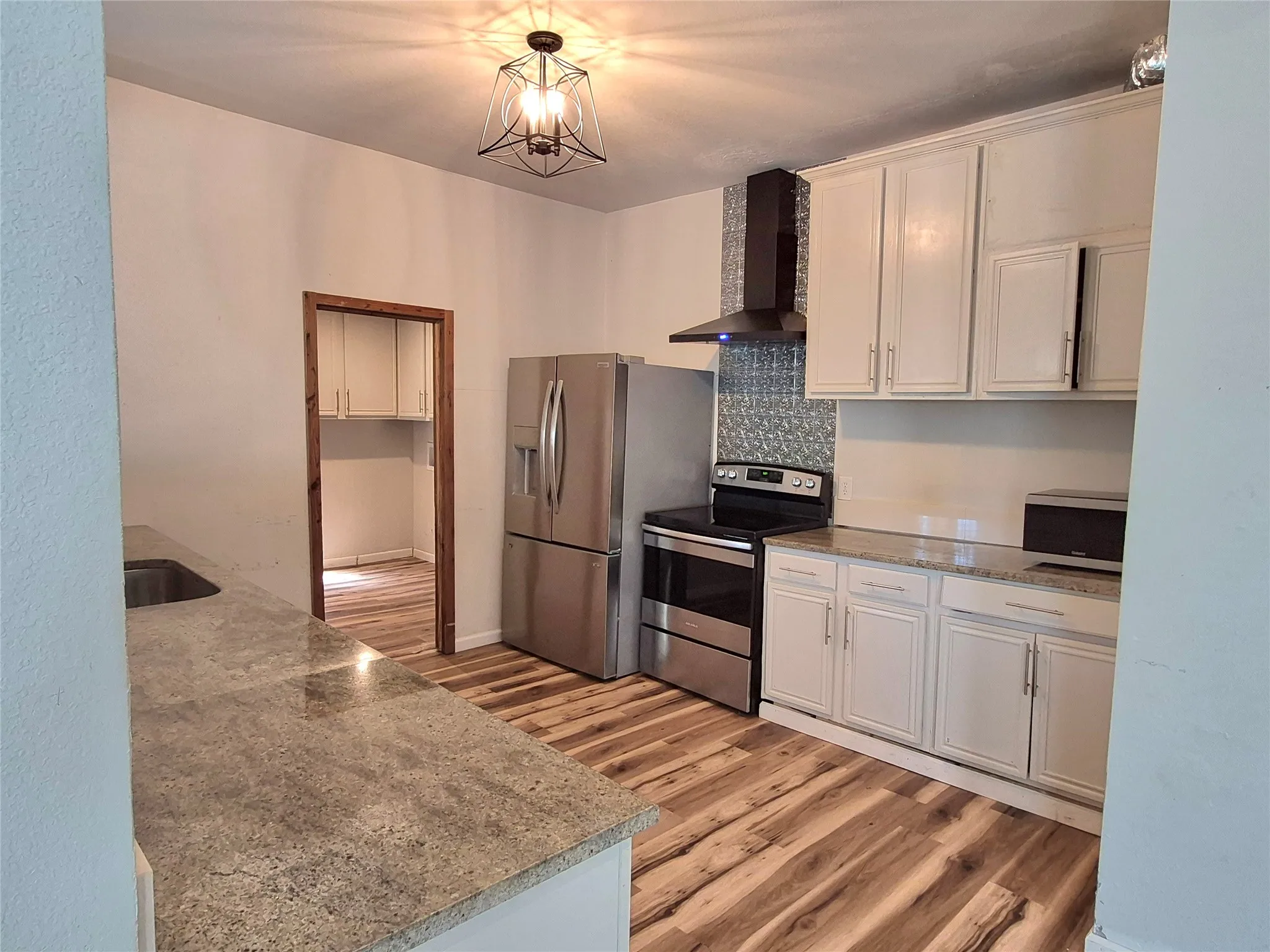Single Family Residence For Sale in Palo Pinto County , 408 E Housley Street, Strawn, Texas 76475, 3 Bedroom, 1 Bathroom, Garage spaces, 1,760 Sqft, built in 1908, mls#21392415, Real Estate Agent in Strawn, Homes For Sale in Palo Pinto county, Homes For Sale in Strawn, Realtor in Strawn Texas, Real Estate Brokerage Independent Realty Texas, Luminita Cordes Realtor