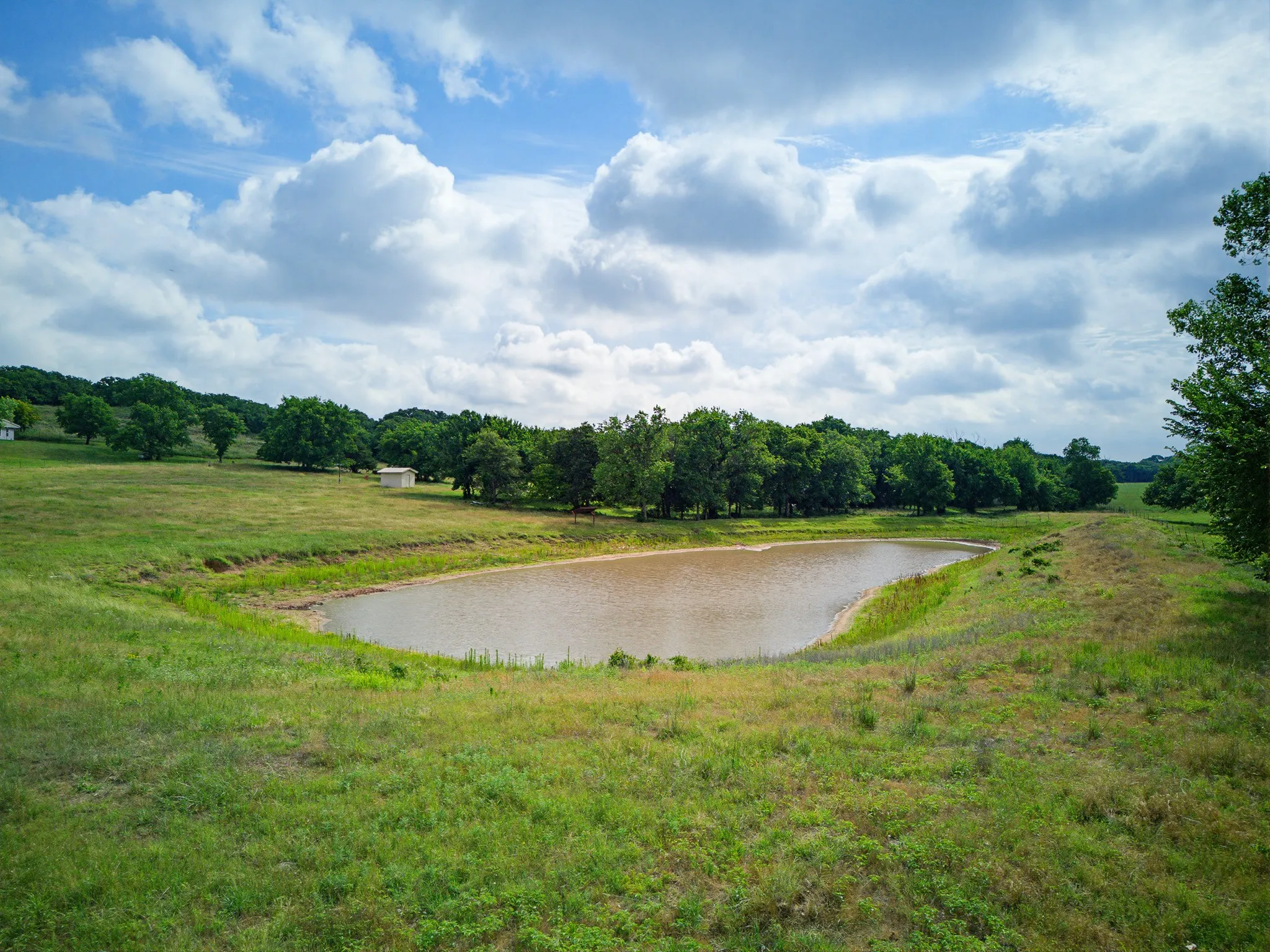Single Family Residence For Sale in Montague County , 1857 Old Bonita Road, Nocona, Texas 76255, 3 Bedroom, 2 Bathroom, 2 Garage spaces, 3,008 Sqft, built in 2016, mls#21393393, Real Estate Agent in Nocona, Homes For Sale in Montague county, Homes For Sale in Nocona, Realtor in Nocona Texas, Real Estate Brokerage Independent Realty Texas, Luminita Cordes Realtor