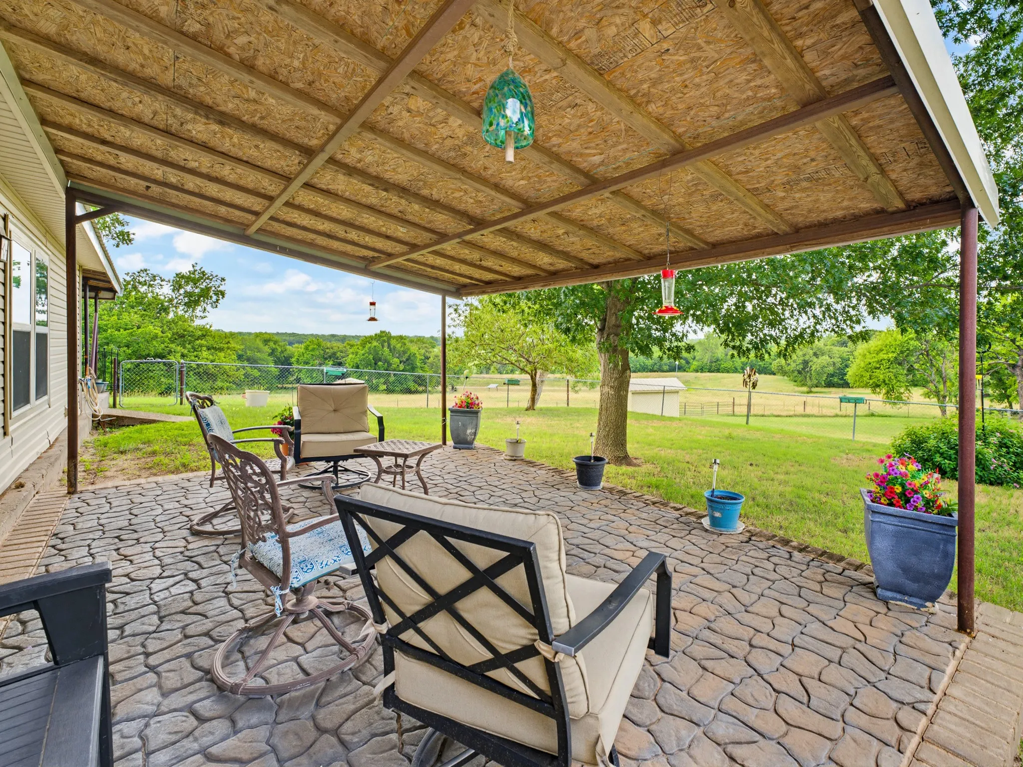 Single Family Residence For Sale in Montague County , 1857 Old Bonita Road, Nocona, Texas 76255, 3 Bedroom, 2 Bathroom, 2 Garage spaces, 3,008 Sqft, built in 2016, mls#21393393, Real Estate Agent in Nocona, Homes For Sale in Montague county, Homes For Sale in Nocona, Realtor in Nocona Texas, Real Estate Brokerage Independent Realty Texas, Luminita Cordes Realtor