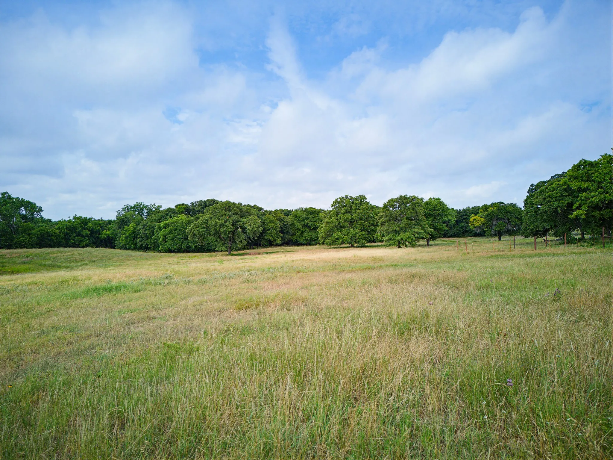 Single Family Residence For Sale in Montague County , 1857 Old Bonita Road, Nocona, Texas 76255, 3 Bedroom, 2 Bathroom, 2 Garage spaces, 3,008 Sqft, built in 2016, mls#21393393, Real Estate Agent in Nocona, Homes For Sale in Montague county, Homes For Sale in Nocona, Realtor in Nocona Texas, Real Estate Brokerage Independent Realty Texas, Luminita Cordes Realtor