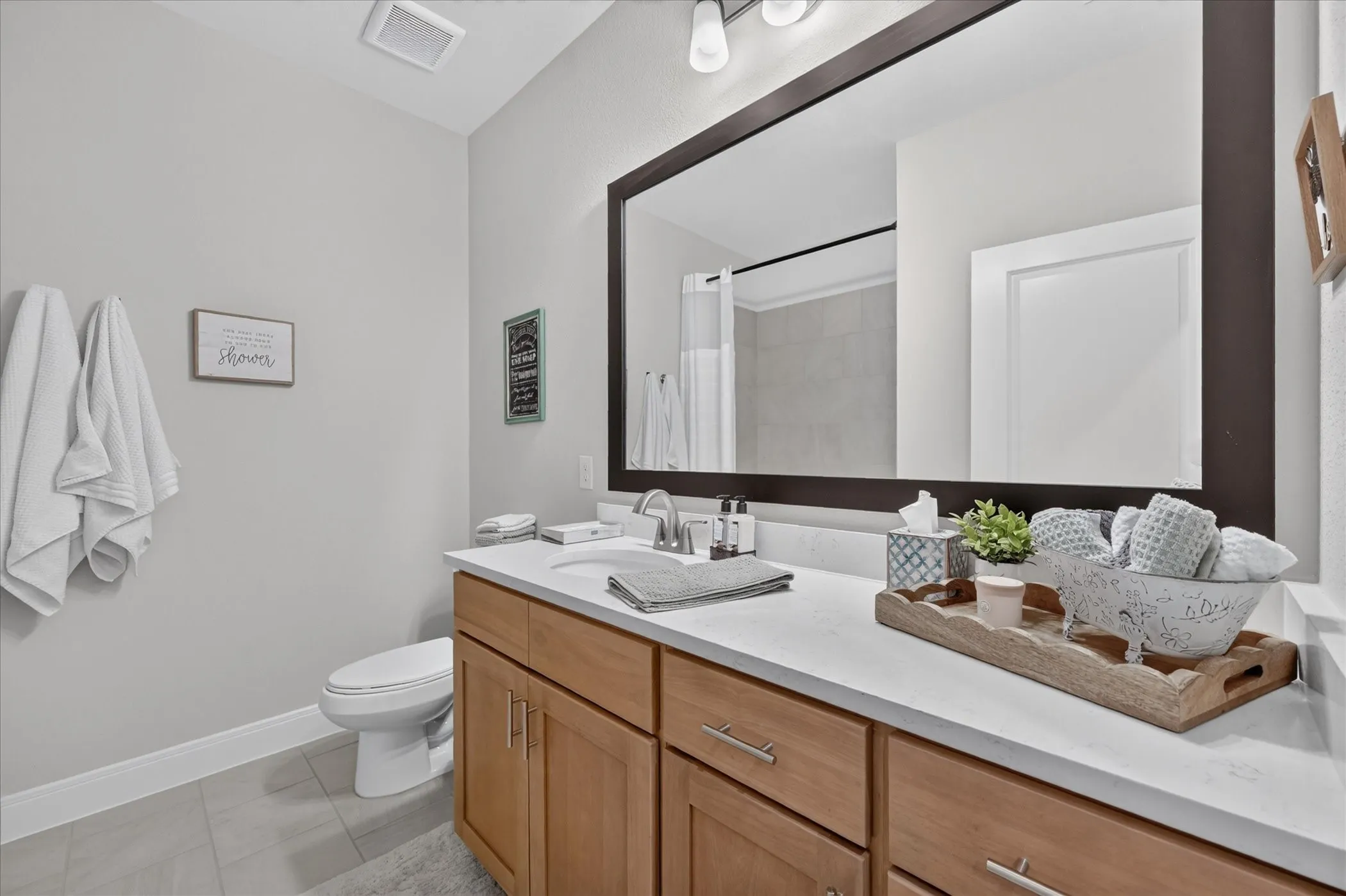 Single Family Residence For Sale in Ellis County , 1112 Abigail Way, Midlothian, Texas 76065, 3 Bedroom, 2 Bathroom, 2 Garage spaces, 1,776 Sqft, built in 2025, mls#21389847, Real Estate Agent in Midlothian, Homes For Sale in Ellis county, Homes For Sale in Midlothian, Realtor in Midlothian Texas, Real Estate Brokerage Independent Realty Texas, Luminita Cordes Realtor