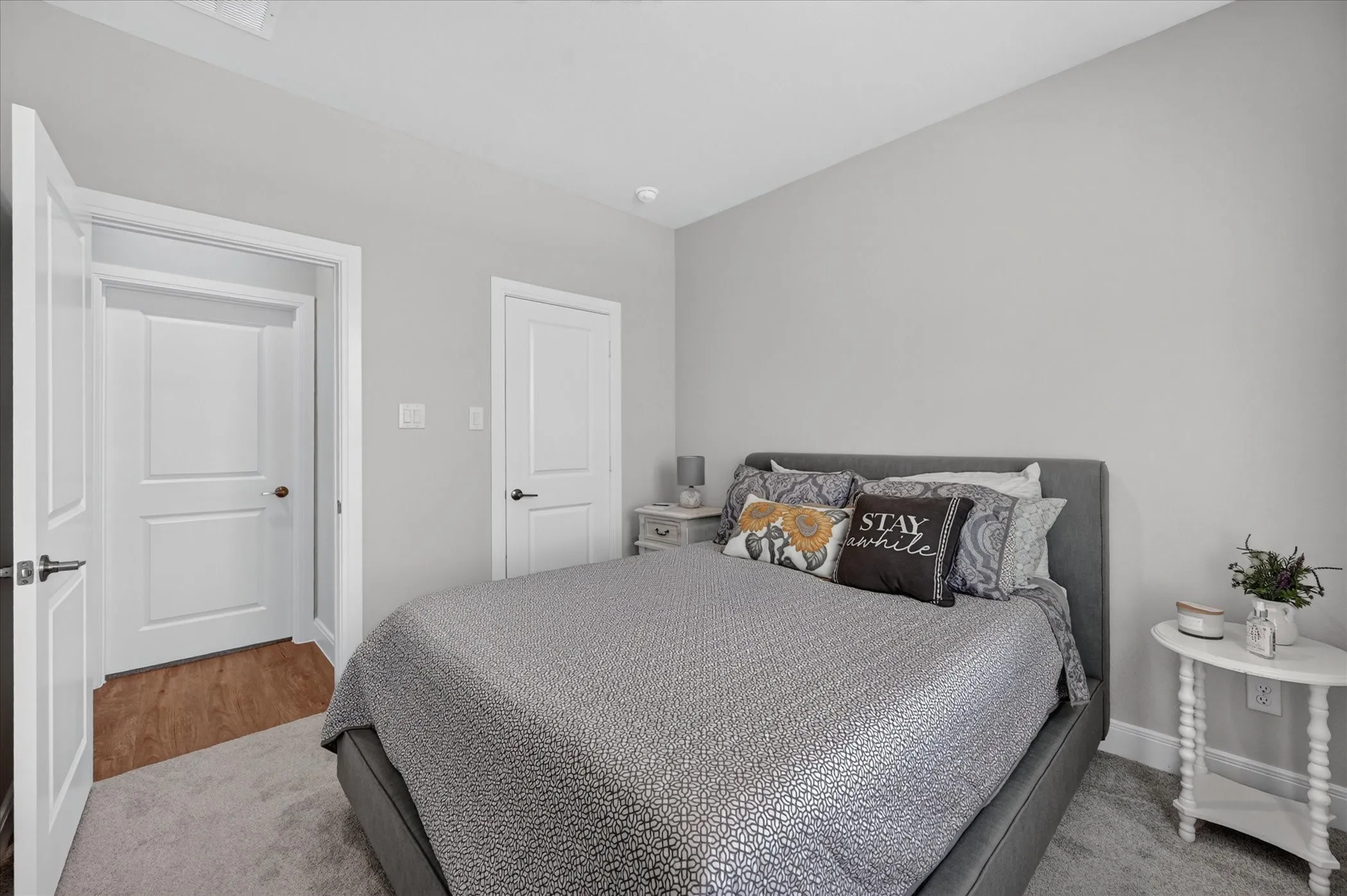 Single Family Residence For Sale in Ellis County , 1112 Abigail Way, Midlothian, Texas 76065, 3 Bedroom, 2 Bathroom, 2 Garage spaces, 1,776 Sqft, built in 2025, mls#21389847, Real Estate Agent in Midlothian, Homes For Sale in Ellis county, Homes For Sale in Midlothian, Realtor in Midlothian Texas, Real Estate Brokerage Independent Realty Texas, Luminita Cordes Realtor
