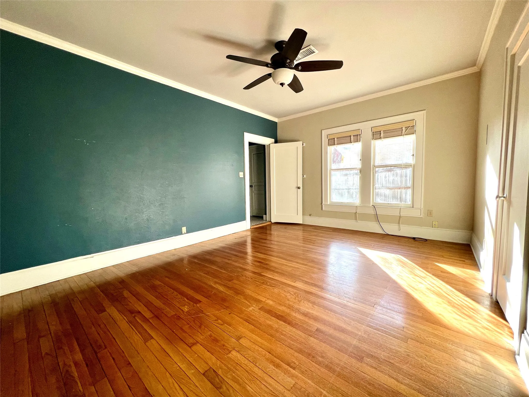 Single Family Residence For Sale in Brown County , 2003 Elizabeth Drive, Brownwood, Texas 76801, 3 Bedroom, 3 Bathroom, Garage spaces, 2,392 Sqft, built in 0, mls#21392801, Real Estate Agent in Brownwood, Homes For Sale in Brown county, Homes For Sale in Brownwood, Realtor in Brownwood Texas, Real Estate Brokerage Independent Realty Texas, Luminita Cordes Realtor