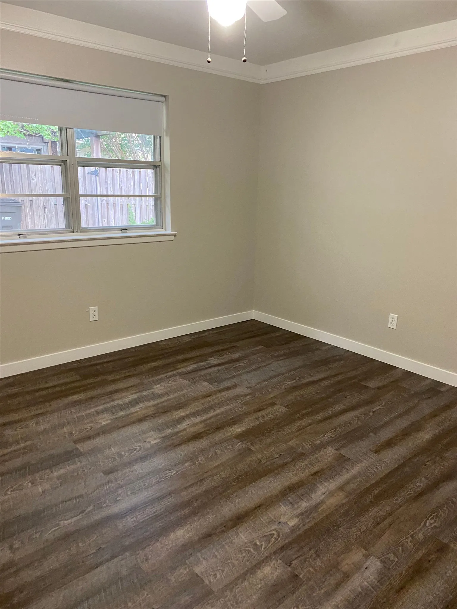 Single Family Residence For Rent in Tarrant County , 3621 Winifred Drive, Fort Worth, Texas 76133, 3 Bedroom, 2 Bathroom, 2 Garage spaces, 1,967 Sqft, built in 1964, mls#21371378, Real Estate Agent in Fort Worth, Homes For Rent in Tarrant county, Homes For Rent in Fort Worth, Realtor in Fort Worth Texas, Real Estate Brokerage Independent Realty Texas, Luminita Cordes Realtor