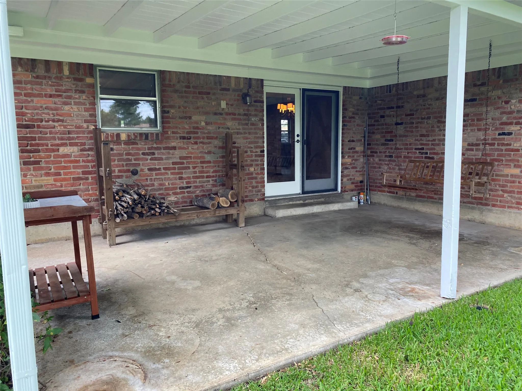Single Family Residence For Rent in Tarrant County , 3621 Winifred Drive, Fort Worth, Texas 76133, 3 Bedroom, 2 Bathroom, 2 Garage spaces, 1,967 Sqft, built in 1964, mls#21371378, Real Estate Agent in Fort Worth, Homes For Rent in Tarrant county, Homes For Rent in Fort Worth, Realtor in Fort Worth Texas, Real Estate Brokerage Independent Realty Texas, Luminita Cordes Realtor