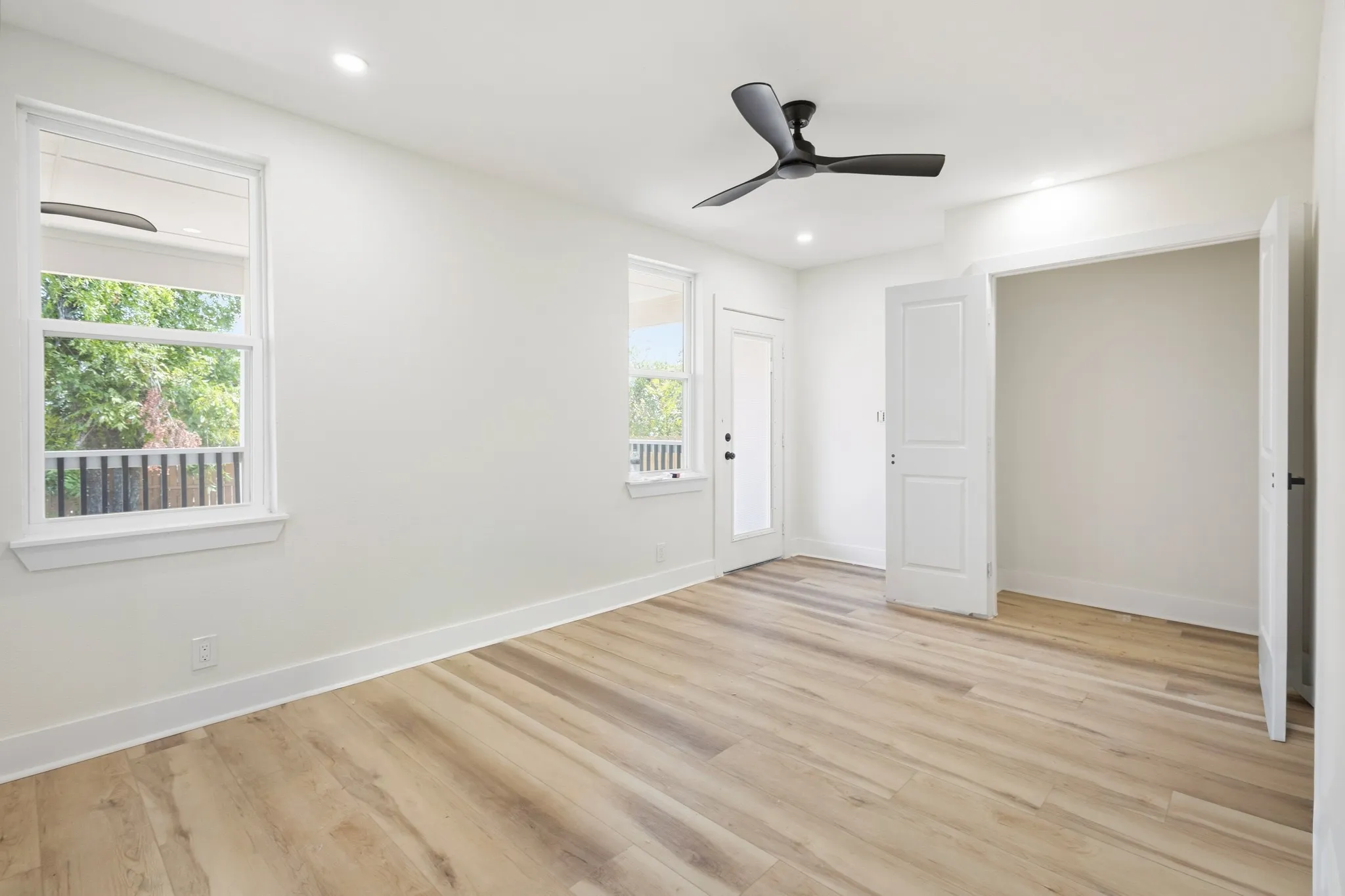 Single Family Residence For Rent in Tarrant County , 621 TRUMAN Street, Arlington, Texas 76011, 3 Bedroom, 2 Bathroom, Garage spaces, 1,780 Sqft, built in 1958, mls#21393391, Real Estate Agent in Arlington, Homes For Rent in Tarrant county, Homes For Rent in Arlington, Realtor in Arlington Texas, Real Estate Brokerage Independent Realty Texas, Luminita Cordes Realtor