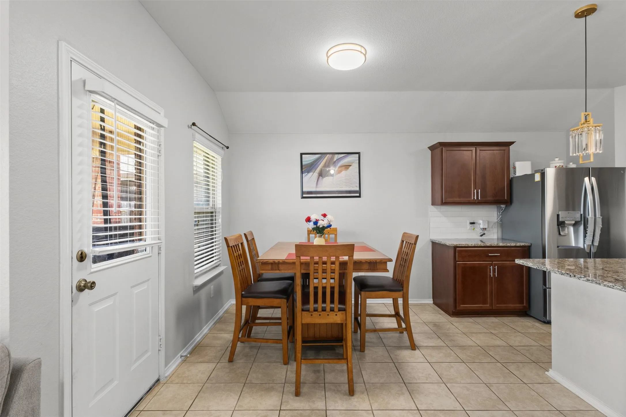 Single Family Residence For Rent in Rockwall County , 2008 Brisbon Street, Fate, Texas 75189, 4 Bedroom, 2 Bathroom, 2 Garage spaces, 1,561 Sqft, built in 2017, mls#21393425, Real Estate Agent in Fate, Homes For Rent in Rockwall county, Homes For Rent in Fate, Realtor in Fate Texas, Real Estate Brokerage Independent Realty Texas, Luminita Cordes Realtor