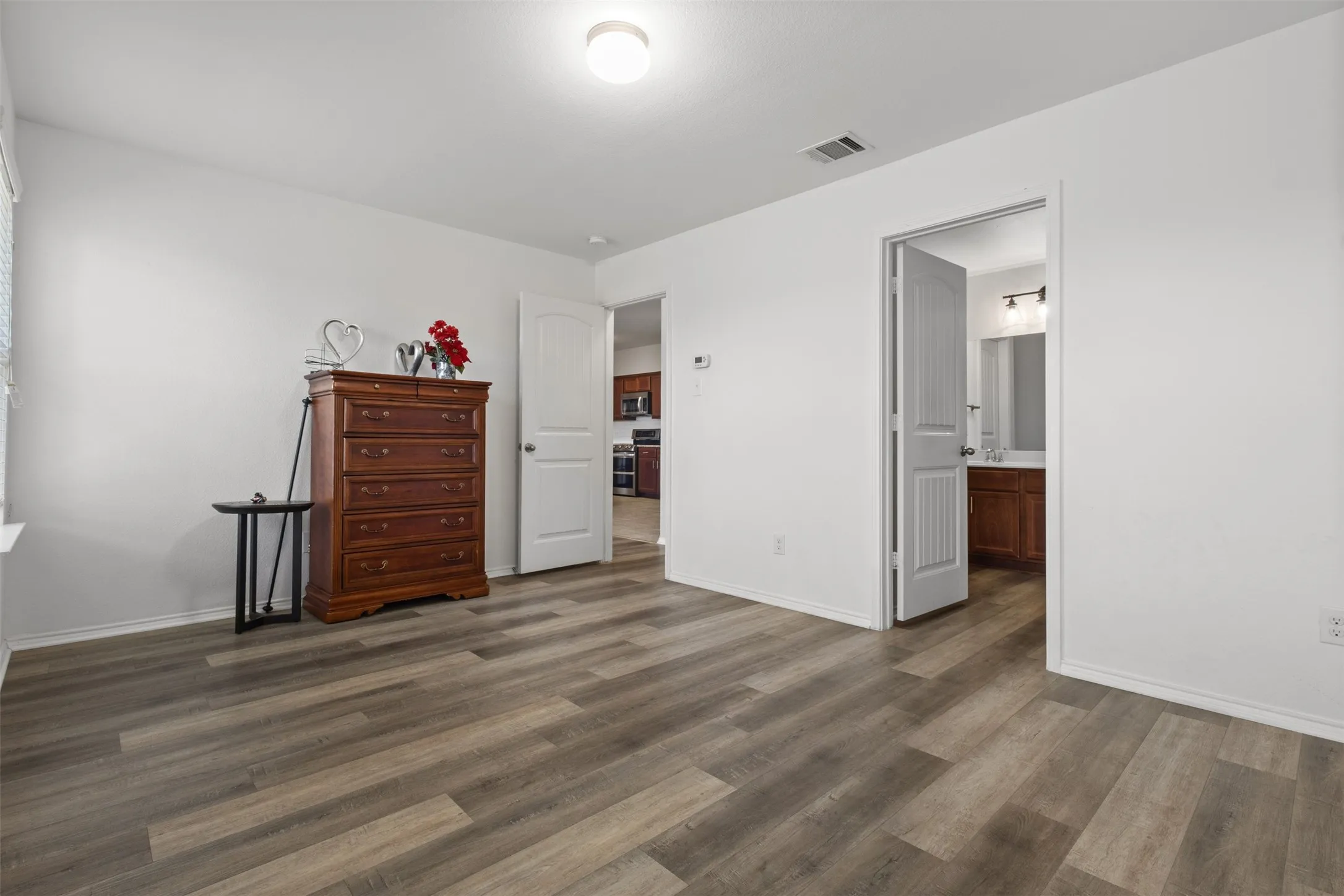Single Family Residence For Rent in Rockwall County , 2008 Brisbon Street, Fate, Texas 75189, 4 Bedroom, 2 Bathroom, 2 Garage spaces, 1,561 Sqft, built in 2017, mls#21393425, Real Estate Agent in Fate, Homes For Rent in Rockwall county, Homes For Rent in Fate, Realtor in Fate Texas, Real Estate Brokerage Independent Realty Texas, Luminita Cordes Realtor