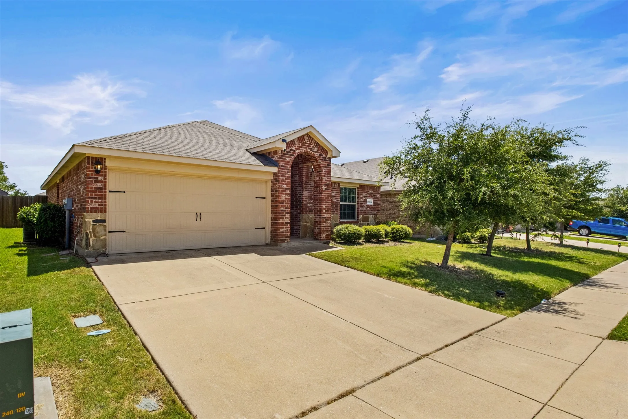 Single Family Residence For Rent
