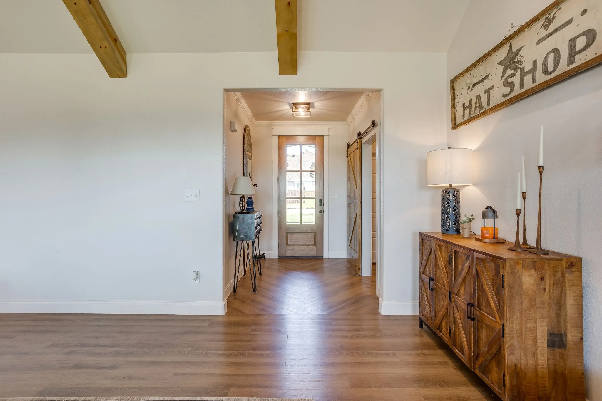 Single Family Residence For Sale in Johnson County , 103 Tall Pine Drive, Godley, Texas 76044, 4 Bedroom, 2 Bathroom, 2 Garage spaces, 2,424 Sqft, built in 2021, mls#21391362, Real Estate Agent in Godley, Homes For Sale in Johnson county, Homes For Sale in Godley, Realtor in Godley Texas, Real Estate Brokerage Independent Realty Texas, Luminita Cordes Realtor
