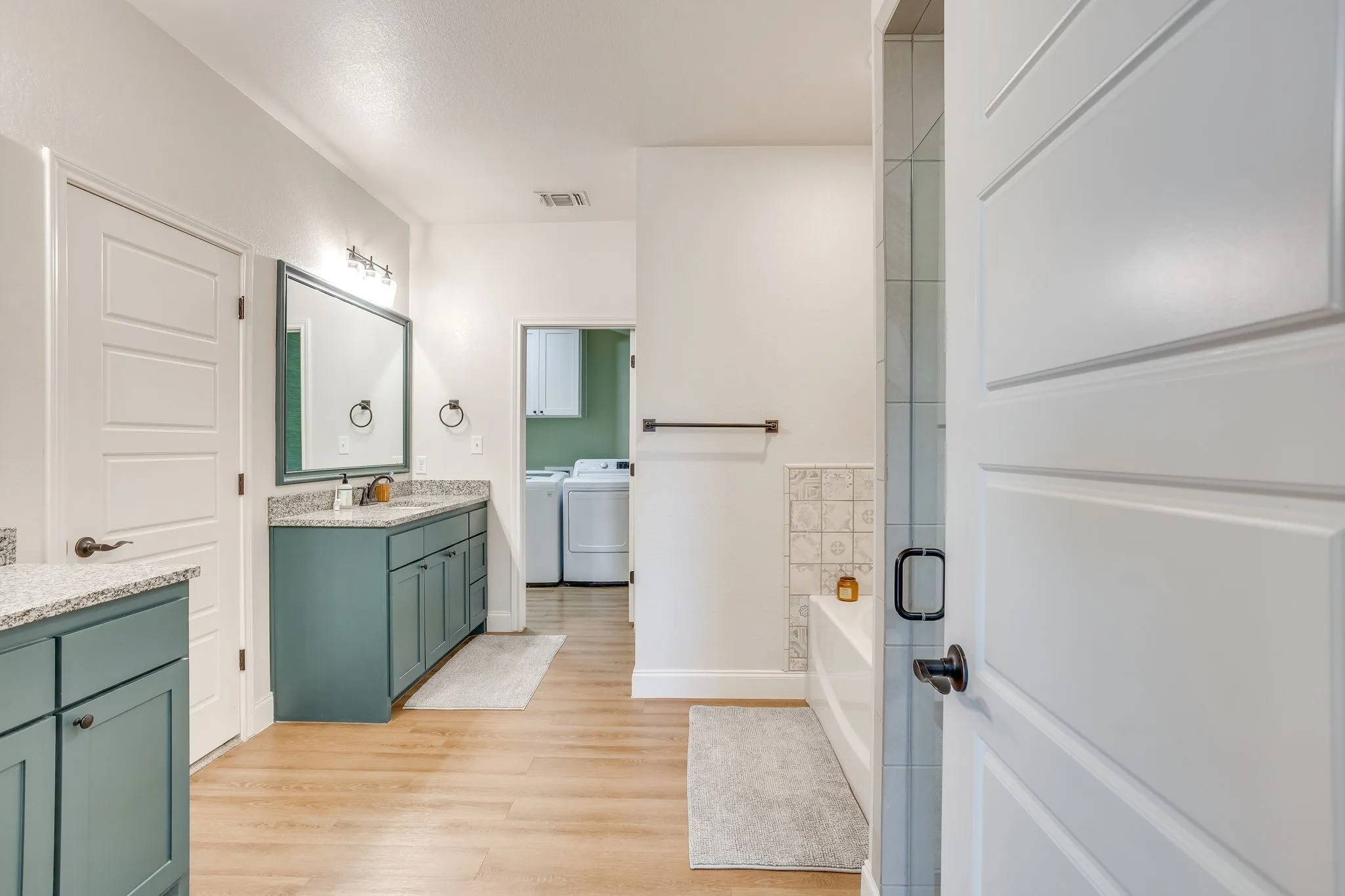 Single Family Residence For Sale in Johnson County , 103 Tall Pine Drive, Godley, Texas 76044, 4 Bedroom, 2 Bathroom, 2 Garage spaces, 2,424 Sqft, built in 2021, mls#21391362, Real Estate Agent in Godley, Homes For Sale in Johnson county, Homes For Sale in Godley, Realtor in Godley Texas, Real Estate Brokerage Independent Realty Texas, Luminita Cordes Realtor