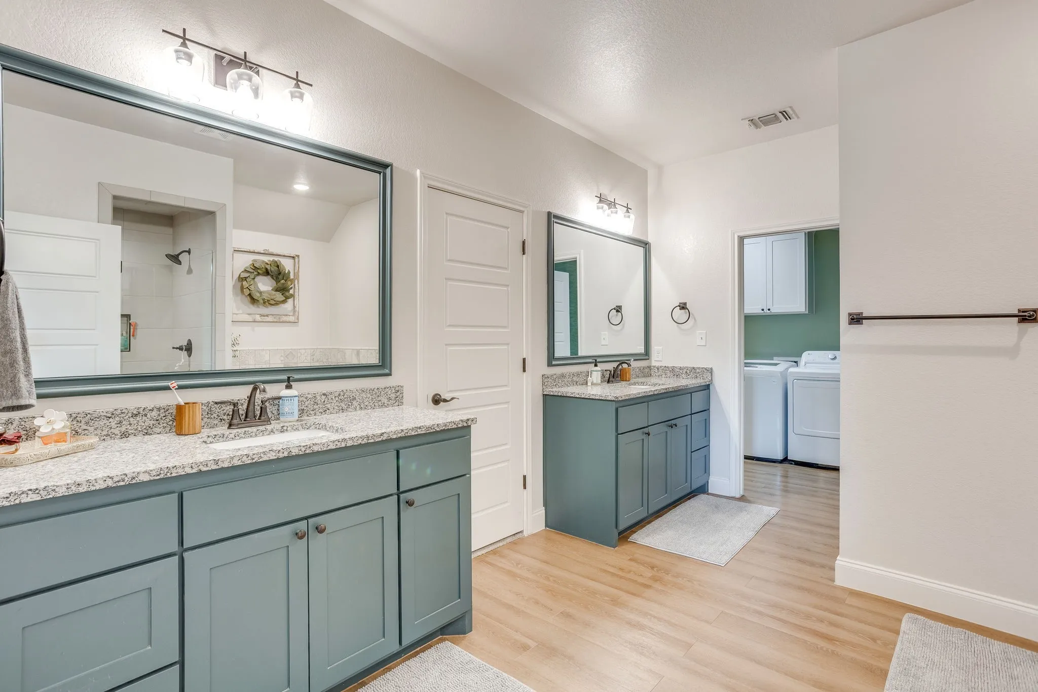 Single Family Residence For Sale in Johnson County , 103 Tall Pine Drive, Godley, Texas 76044, 4 Bedroom, 2 Bathroom, 2 Garage spaces, 2,424 Sqft, built in 2021, mls#21391362, Real Estate Agent in Godley, Homes For Sale in Johnson county, Homes For Sale in Godley, Realtor in Godley Texas, Real Estate Brokerage Independent Realty Texas, Luminita Cordes Realtor