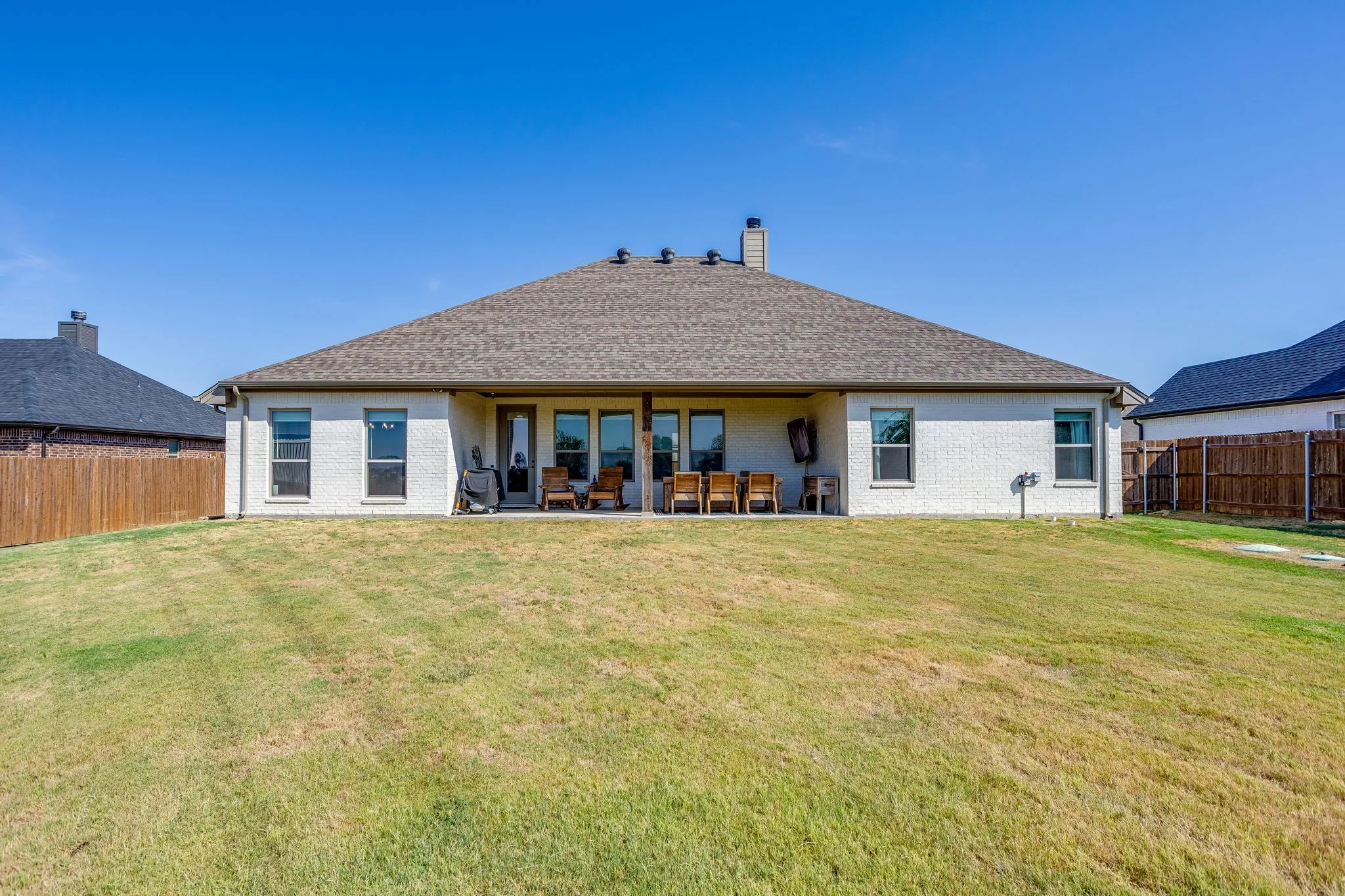 Single Family Residence For Sale in Johnson County , 103 Tall Pine Drive, Godley, Texas 76044, 4 Bedroom, 2 Bathroom, 2 Garage spaces, 2,424 Sqft, built in 2021, mls#21391362, Real Estate Agent in Godley, Homes For Sale in Johnson county, Homes For Sale in Godley, Realtor in Godley Texas, Real Estate Brokerage Independent Realty Texas, Luminita Cordes Realtor