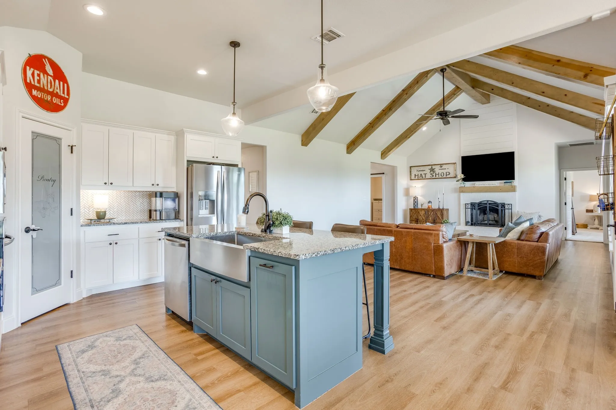 Single Family Residence For Sale in Johnson County , 103 Tall Pine Drive, Godley, Texas 76044, 4 Bedroom, 2 Bathroom, 2 Garage spaces, 2,424 Sqft, built in 2021, mls#21391362, Real Estate Agent in Godley, Homes For Sale in Johnson county, Homes For Sale in Godley, Realtor in Godley Texas, Real Estate Brokerage Independent Realty Texas, Luminita Cordes Realtor