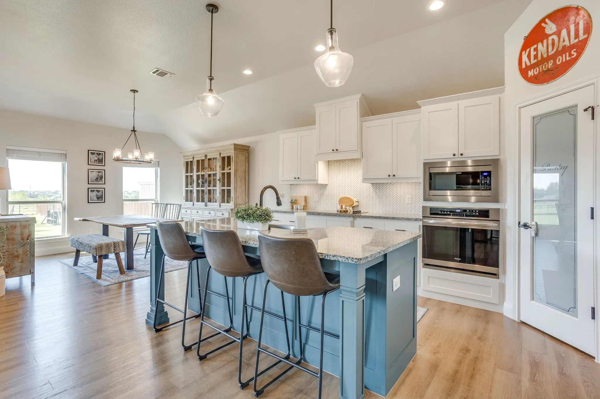 Single Family Residence For Sale in Johnson County , 103 Tall Pine Drive, Godley, Texas 76044, 4 Bedroom, 2 Bathroom, 2 Garage spaces, 2,424 Sqft, built in 2021, mls#21391362, Real Estate Agent in Godley, Homes For Sale in Johnson county, Homes For Sale in Godley, Realtor in Godley Texas, Real Estate Brokerage Independent Realty Texas, Luminita Cordes Realtor