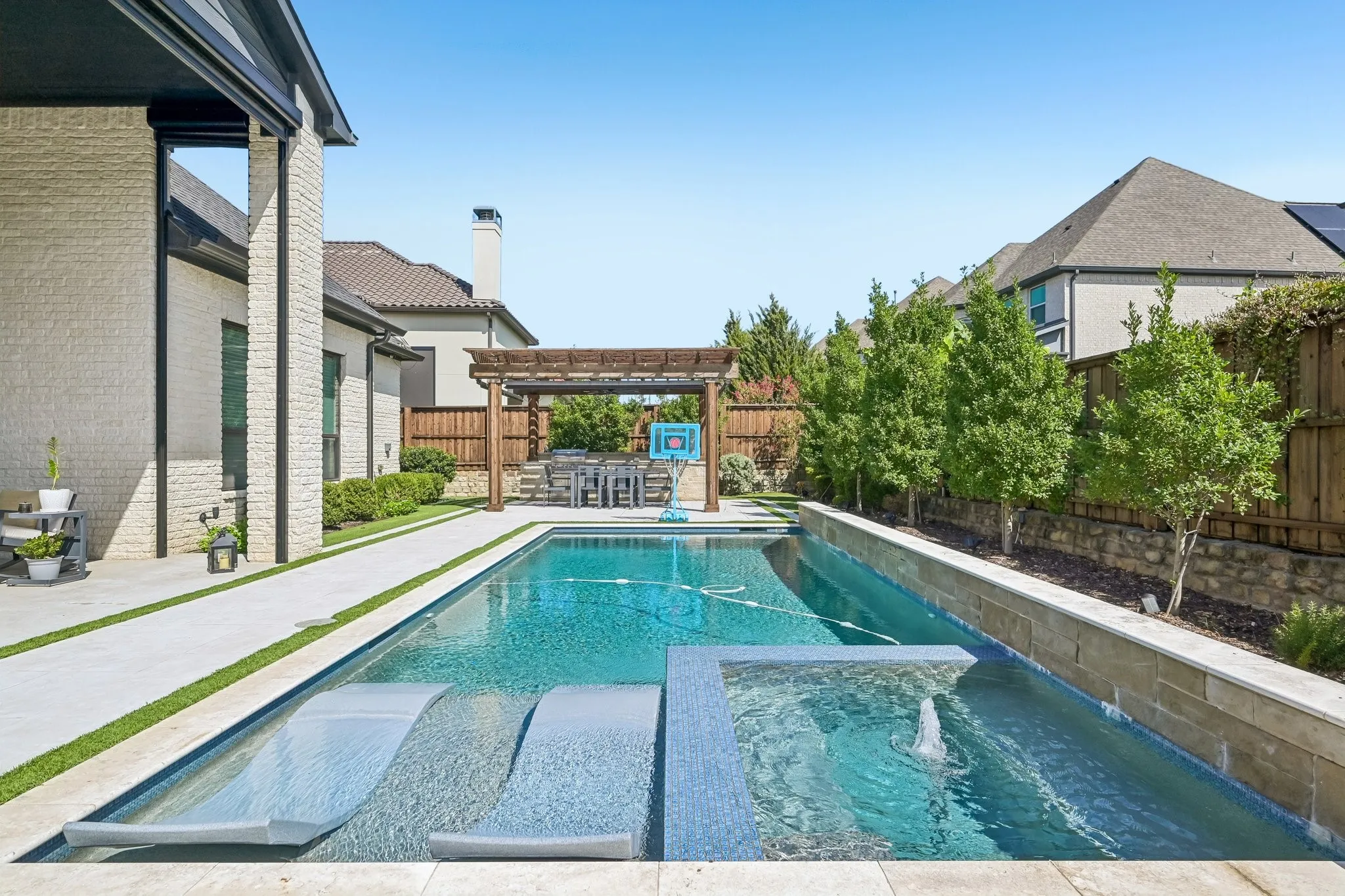 Single Family Residence For Sale in Denton County , 7142 Whiskbroom Drive, Frisco, Texas 75036, 4 Bedroom, 5 Bathroom, 3 Garage spaces, 4,690 Sqft, built in 2020, mls#21393325, Real Estate Agent in Frisco, Homes For Sale in Denton county, Homes For Sale in Frisco, Realtor in Frisco Texas, Real Estate Brokerage Independent Realty Texas, Luminita Cordes Realtor