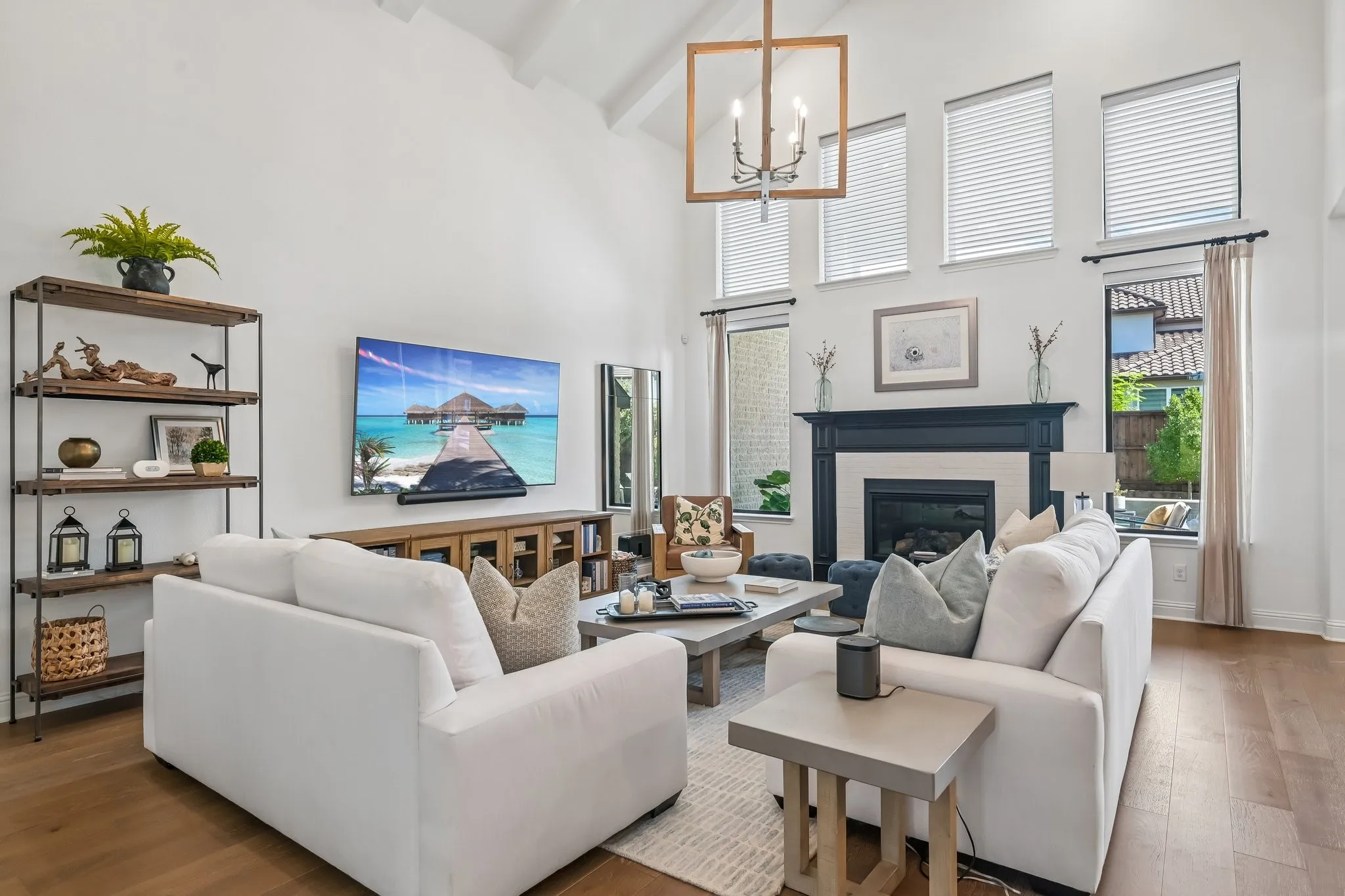 Single Family Residence For Sale in Denton County , 7142 Whiskbroom Drive, Frisco, Texas 75036, 4 Bedroom, 5 Bathroom, 3 Garage spaces, 4,690 Sqft, built in 2020, mls#21393325, Real Estate Agent in Frisco, Homes For Sale in Denton county, Homes For Sale in Frisco, Realtor in Frisco Texas, Real Estate Brokerage Independent Realty Texas, Luminita Cordes Realtor