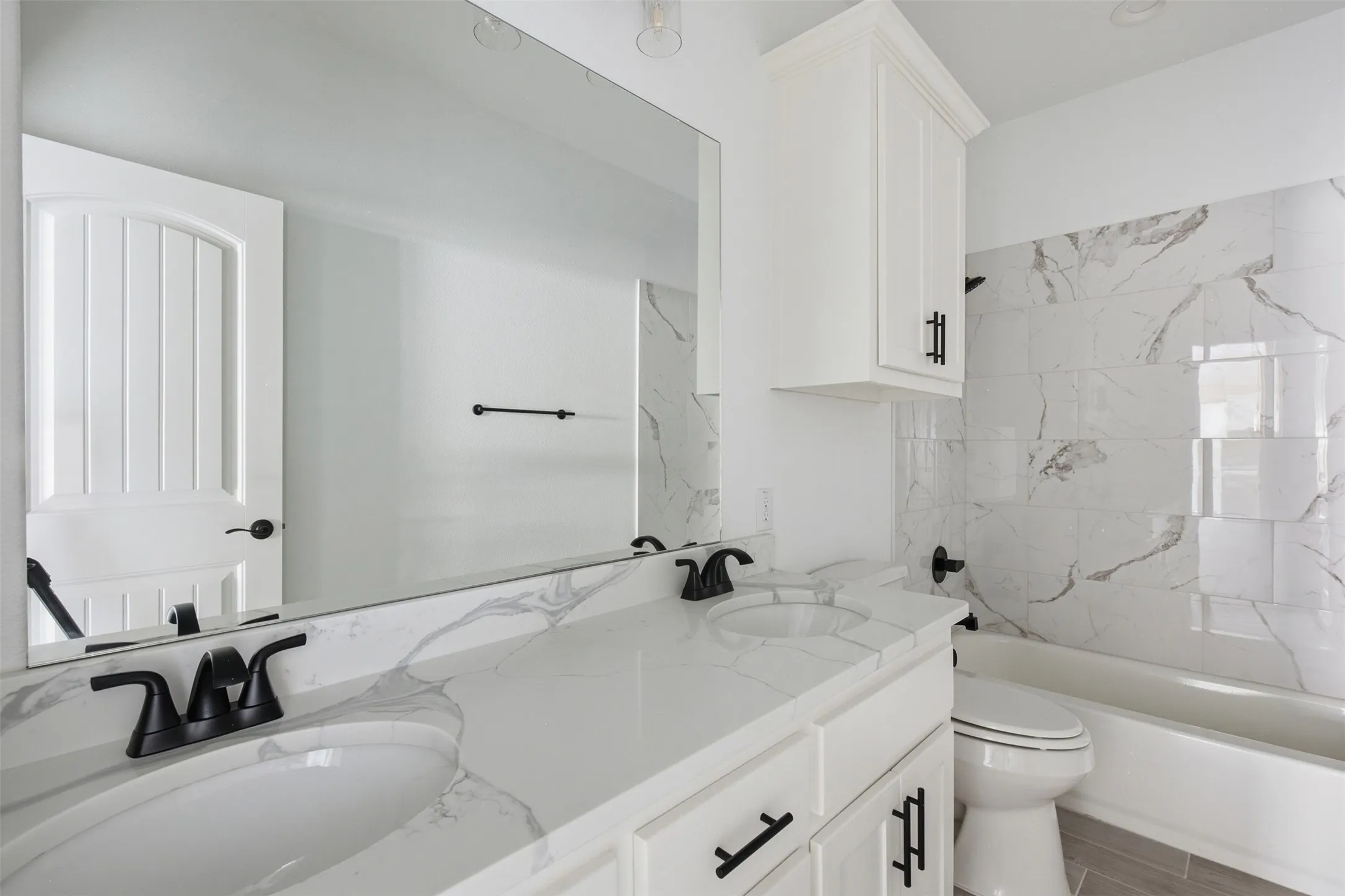 Single Family Residence For Sale in Hunt County , 215 Trevor Lane, Greenville, Texas 75402, 4 Bedroom, 3 Bathroom, 3 Garage spaces, 2,359 Sqft, built in 2025, mls#21393345, Real Estate Agent in Greenville, Homes For Sale in Hunt county, Homes For Sale in Greenville, Realtor in Greenville Texas, Real Estate Brokerage Independent Realty Texas, Luminita Cordes Realtor
