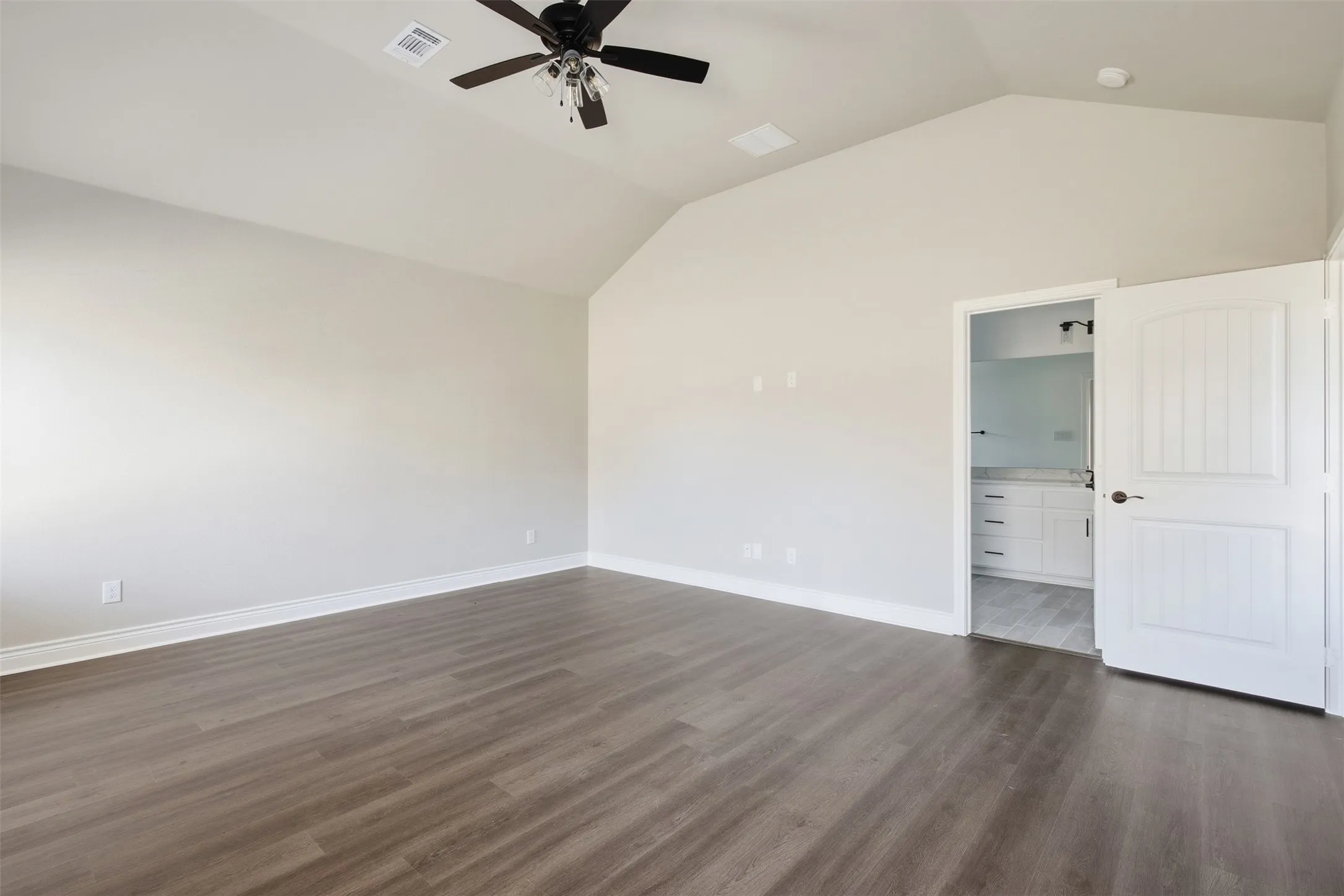 Single Family Residence For Sale in Hunt County , 215 Trevor Lane, Greenville, Texas 75402, 4 Bedroom, 3 Bathroom, 3 Garage spaces, 2,359 Sqft, built in 2025, mls#21393345, Real Estate Agent in Greenville, Homes For Sale in Hunt county, Homes For Sale in Greenville, Realtor in Greenville Texas, Real Estate Brokerage Independent Realty Texas, Luminita Cordes Realtor
