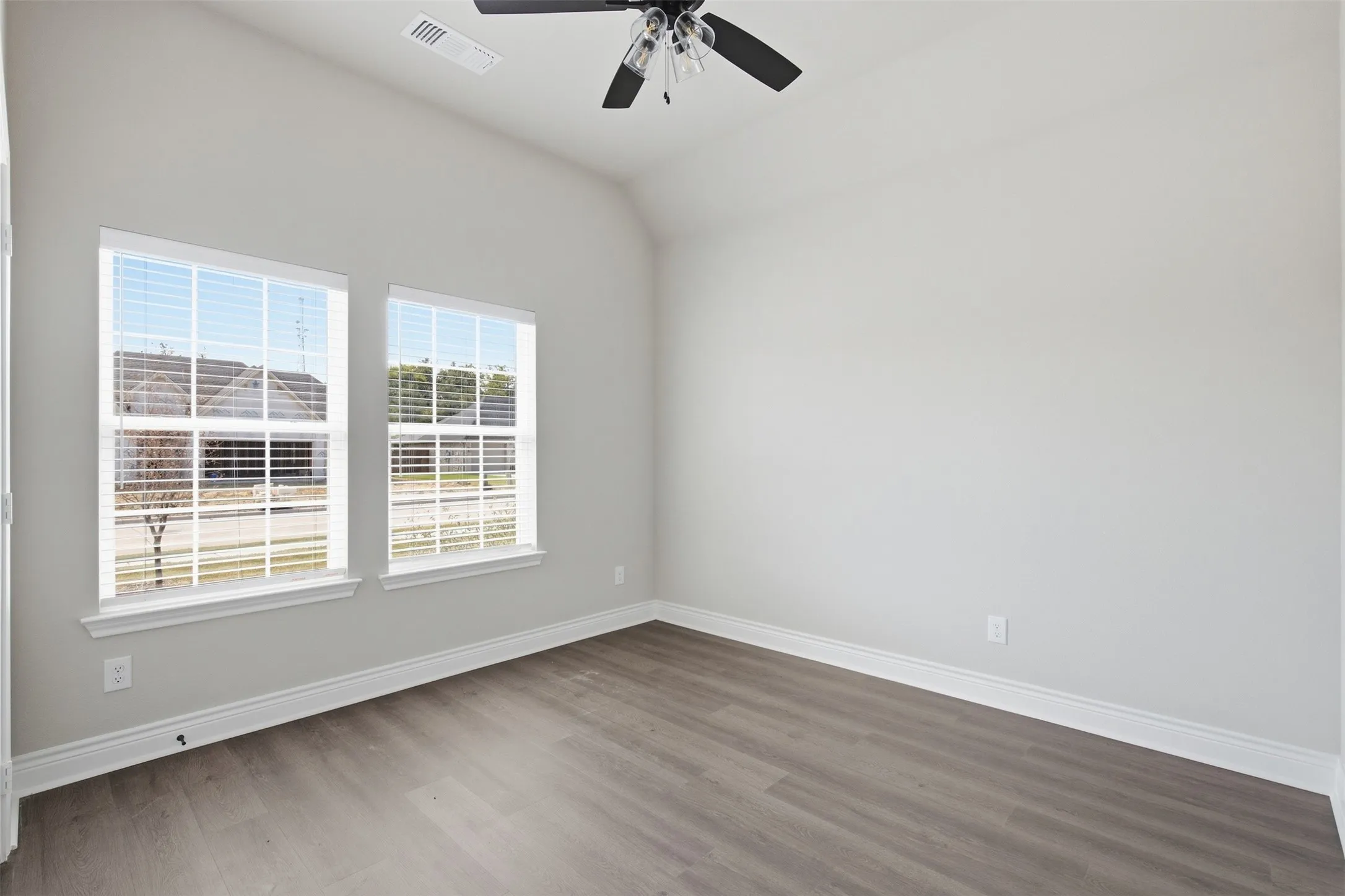 Single Family Residence For Sale in Hunt County , 215 Trevor Lane, Greenville, Texas 75402, 4 Bedroom, 3 Bathroom, 3 Garage spaces, 2,359 Sqft, built in 2025, mls#21393345, Real Estate Agent in Greenville, Homes For Sale in Hunt county, Homes For Sale in Greenville, Realtor in Greenville Texas, Real Estate Brokerage Independent Realty Texas, Luminita Cordes Realtor