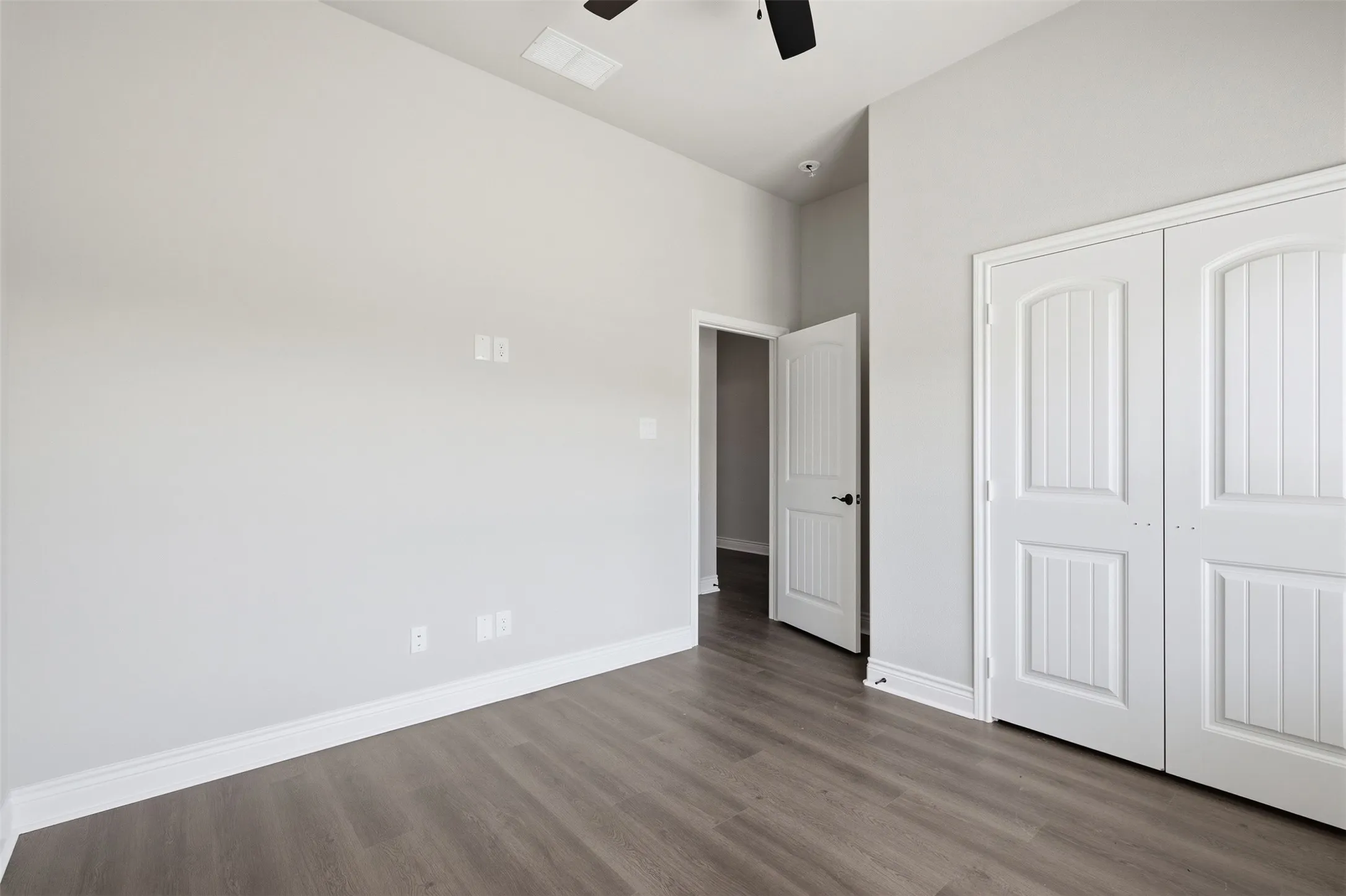 Single Family Residence For Sale in Hunt County , 215 Trevor Lane, Greenville, Texas 75402, 4 Bedroom, 3 Bathroom, 3 Garage spaces, 2,359 Sqft, built in 2025, mls#21393345, Real Estate Agent in Greenville, Homes For Sale in Hunt county, Homes For Sale in Greenville, Realtor in Greenville Texas, Real Estate Brokerage Independent Realty Texas, Luminita Cordes Realtor