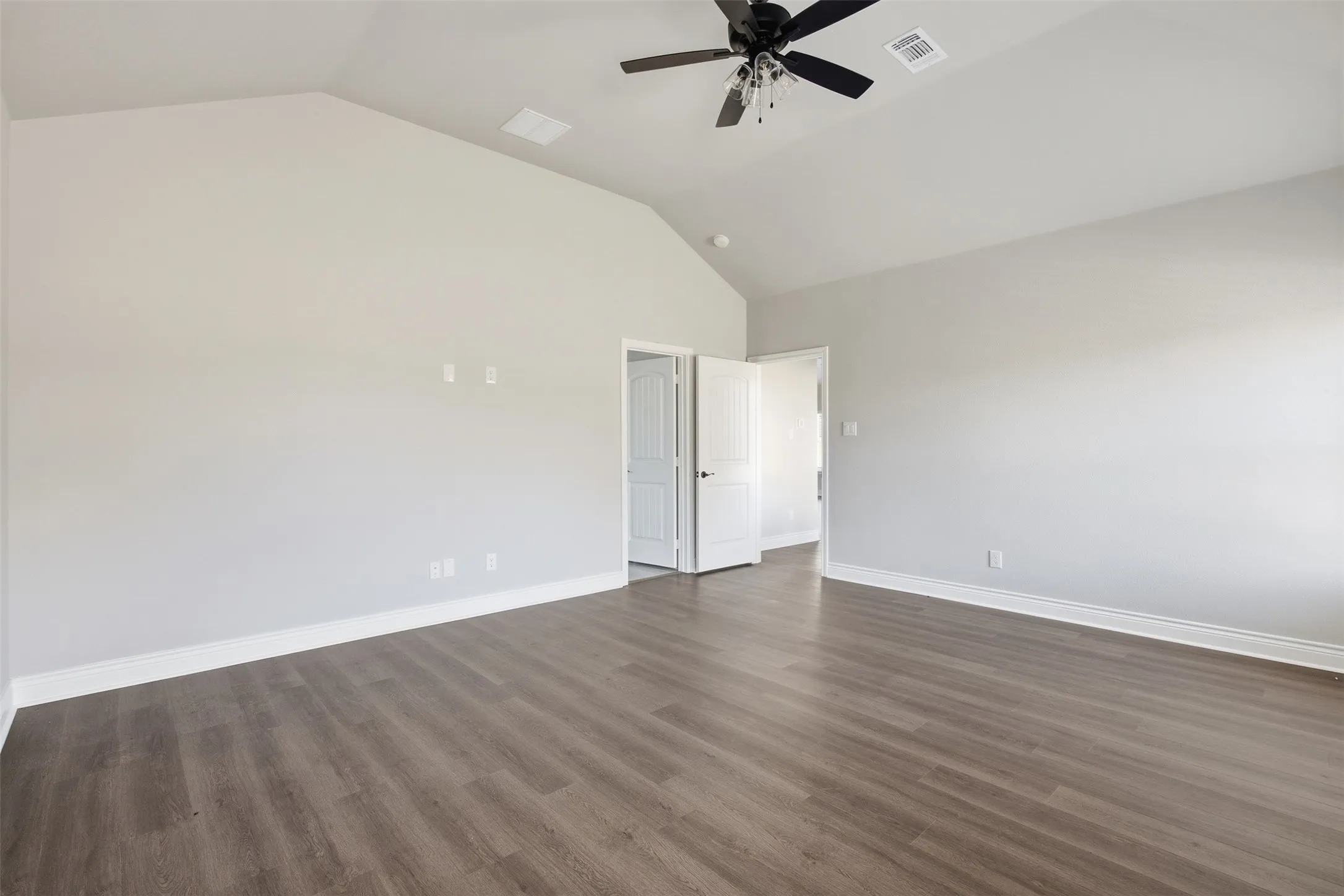 Single Family Residence For Sale in Hunt County , 215 Trevor Lane, Greenville, Texas 75402, 4 Bedroom, 3 Bathroom, 3 Garage spaces, 2,359 Sqft, built in 2025, mls#21393345, Real Estate Agent in Greenville, Homes For Sale in Hunt county, Homes For Sale in Greenville, Realtor in Greenville Texas, Real Estate Brokerage Independent Realty Texas, Luminita Cordes Realtor