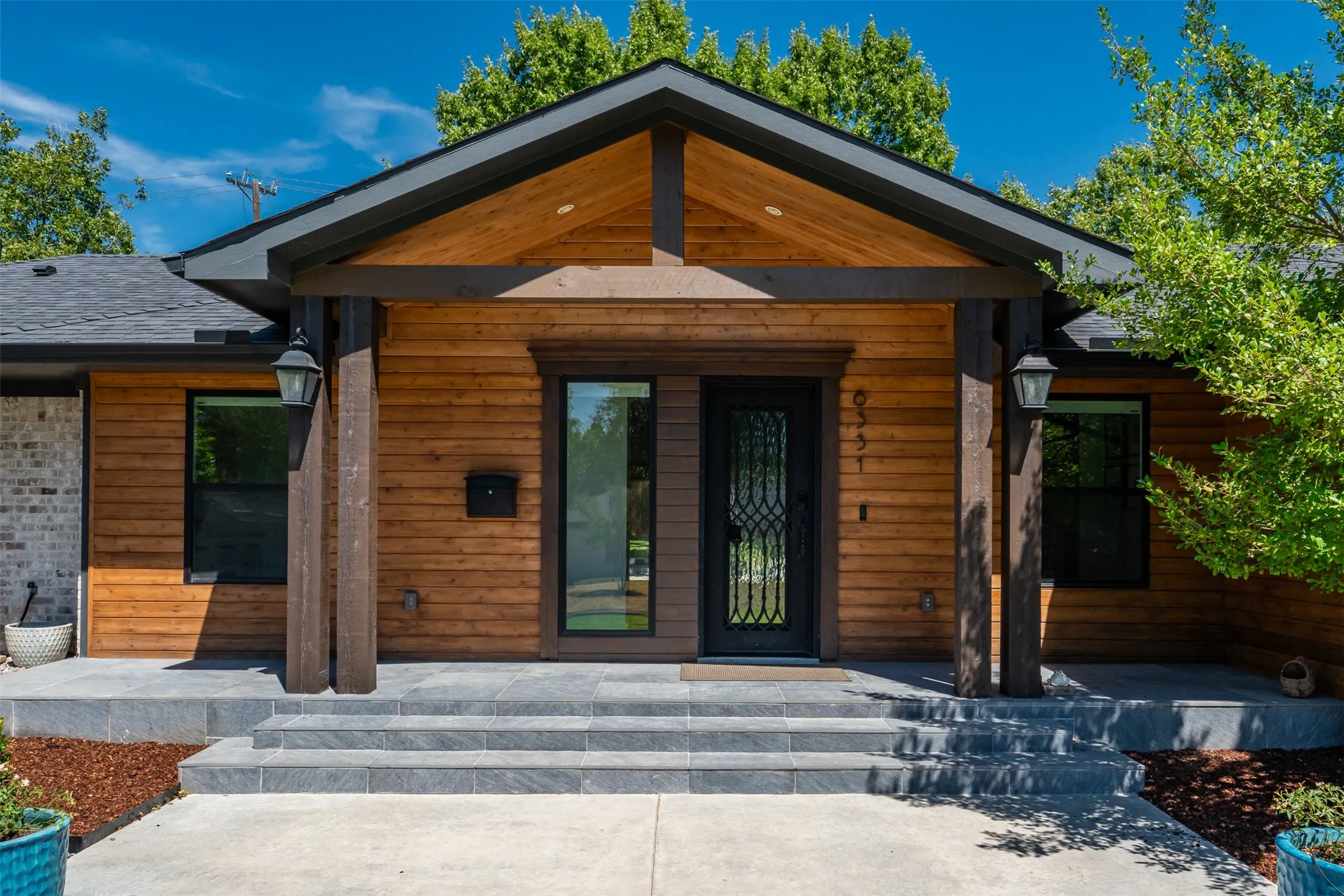 Single Family Residence For Rent in Dallas County , 6331 Linden Lane, Dallas, Texas 75230, 4 Bedroom, 4 Bathroom, 3 Garage spaces, 2,875 Sqft, built in 1955, mls#21386116, Real Estate Agent in Dallas, Homes For Rent in Dallas county, Homes For Rent in Dallas, Realtor in Dallas Texas, Real Estate Brokerage Independent Realty Texas, Luminita Cordes Realtor