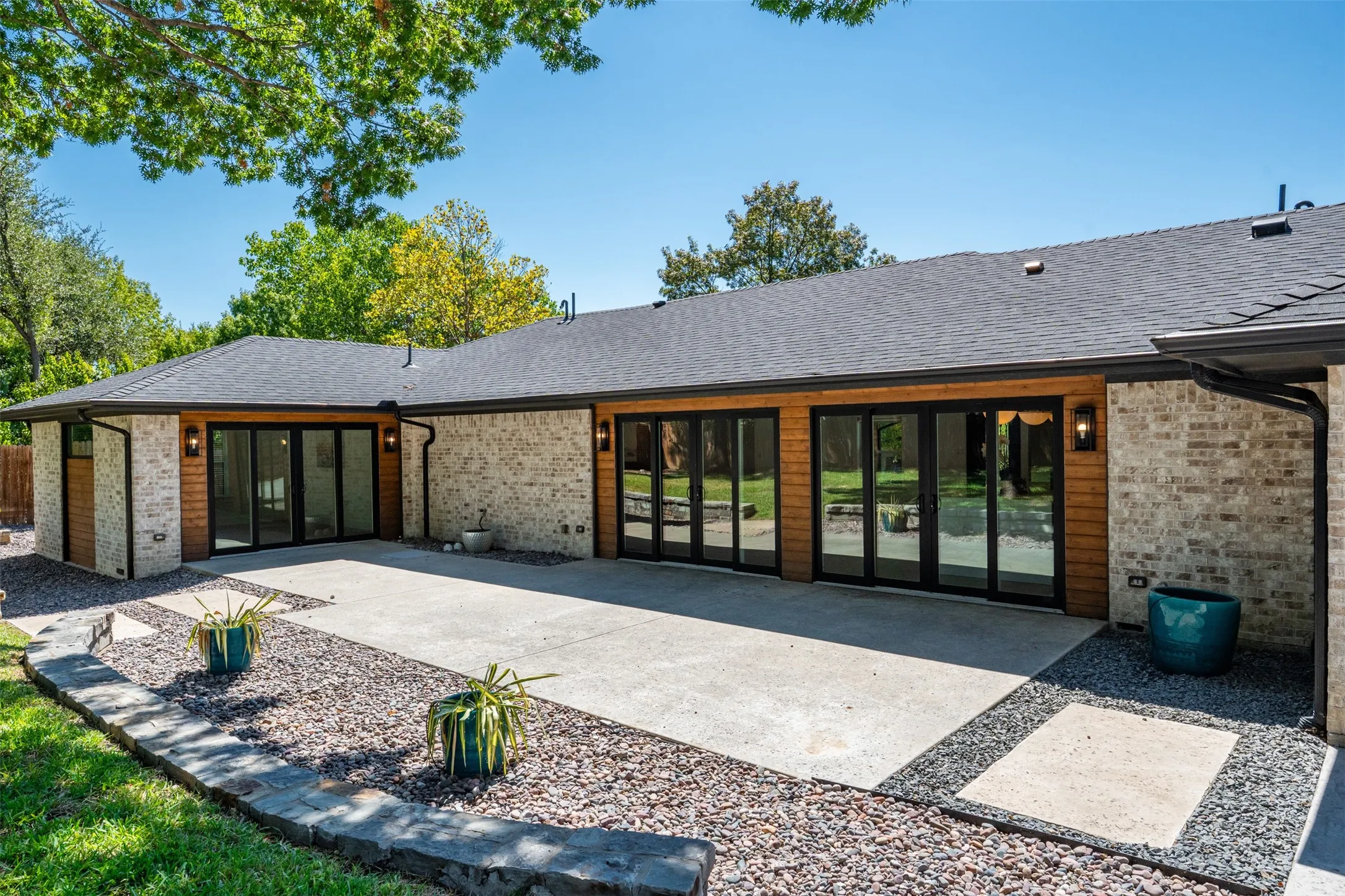 Single Family Residence For Rent in Dallas County , 6331 Linden Lane, Dallas, Texas 75230, 4 Bedroom, 4 Bathroom, 3 Garage spaces, 2,875 Sqft, built in 1955, mls#21386116, Real Estate Agent in Dallas, Homes For Rent in Dallas county, Homes For Rent in Dallas, Realtor in Dallas Texas, Real Estate Brokerage Independent Realty Texas, Luminita Cordes Realtor