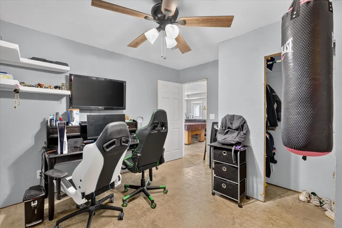 Single Family Residence For Sale in Hood County , 4506 Garden View Drive, Granbury, Texas 76049, 4 Bedroom, 2 Bathroom, Garage spaces, 1,505 Sqft, built in 2020, mls#21374349, Real Estate Agent in Granbury, Homes For Sale in Hood county, Homes For Sale in Granbury, Realtor in Granbury Texas, Real Estate Brokerage Independent Realty Texas, Luminita Cordes Realtor