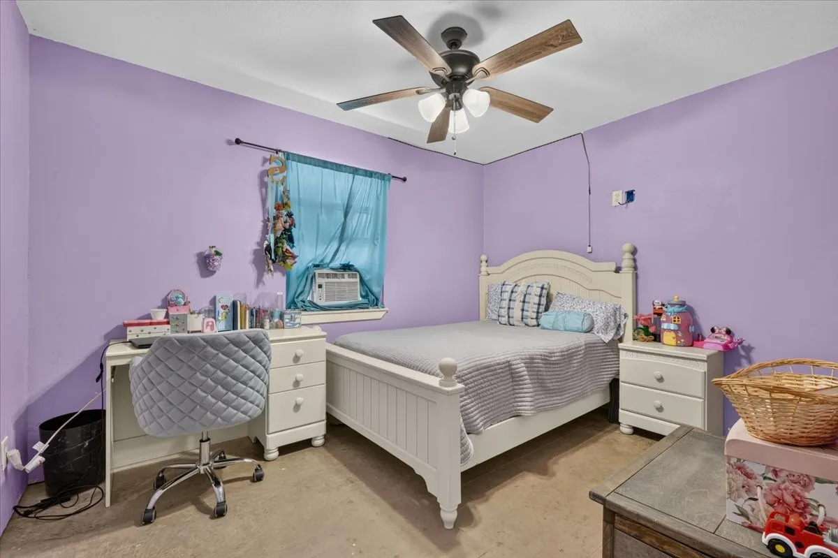 Single Family Residence For Sale in Hood County , 4506 Garden View Drive, Granbury, Texas 76049, 4 Bedroom, 2 Bathroom, Garage spaces, 1,505 Sqft, built in 2020, mls#21374349, Real Estate Agent in Granbury, Homes For Sale in Hood county, Homes For Sale in Granbury, Realtor in Granbury Texas, Real Estate Brokerage Independent Realty Texas, Luminita Cordes Realtor