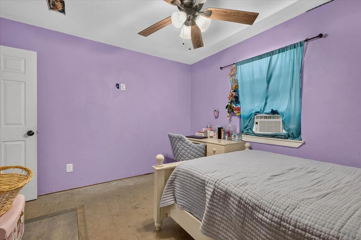 Single Family Residence For Sale in Hood County , 4506 Garden View Drive, Granbury, Texas 76049, 4 Bedroom, 2 Bathroom, Garage spaces, 1,505 Sqft, built in 2020, mls#21374349, Real Estate Agent in Granbury, Homes For Sale in Hood county, Homes For Sale in Granbury, Realtor in Granbury Texas, Real Estate Brokerage Independent Realty Texas, Luminita Cordes Realtor