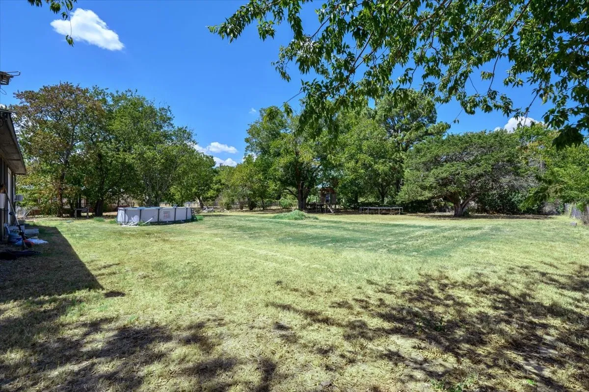 Single Family Residence For Sale in Hood County , 4506 Garden View Drive, Granbury, Texas 76049, 4 Bedroom, 2 Bathroom, Garage spaces, 1,505 Sqft, built in 2020, mls#21374349, Real Estate Agent in Granbury, Homes For Sale in Hood county, Homes For Sale in Granbury, Realtor in Granbury Texas, Real Estate Brokerage Independent Realty Texas, Luminita Cordes Realtor