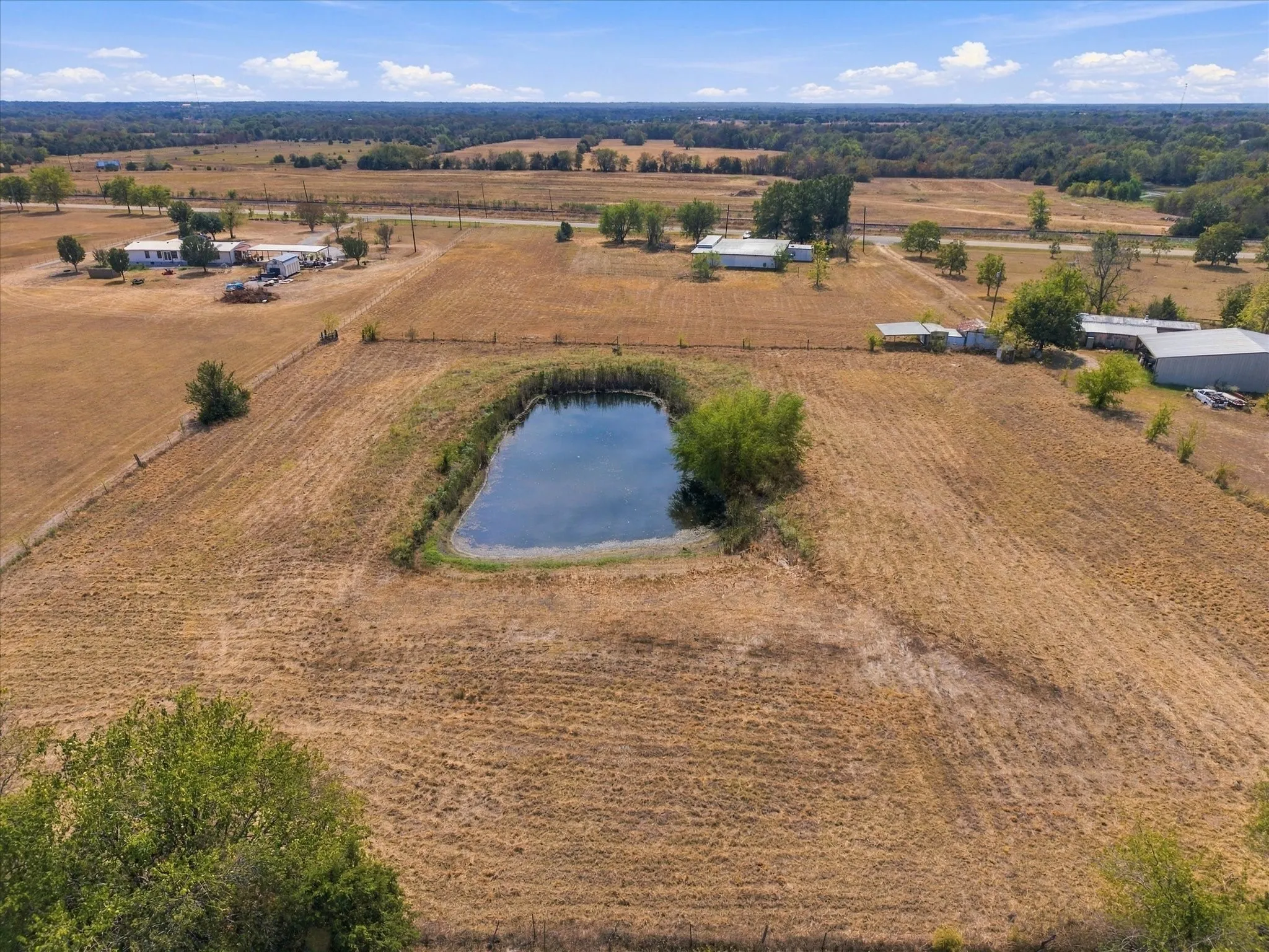 Mobile Home For Sale in Hunt County , 1311 E Main Street, Campbell, Texas 75422, 2 Bedroom, 1 Bathroom, Garage spaces, 1,044 Sqft, built in 1984, mls#21393196, Real Estate Agent in Campbell, Homes For Sale in Hunt county, Homes For Sale in Campbell, Realtor in Campbell Texas, Real Estate Brokerage Independent Realty Texas, Luminita Cordes Realtor
