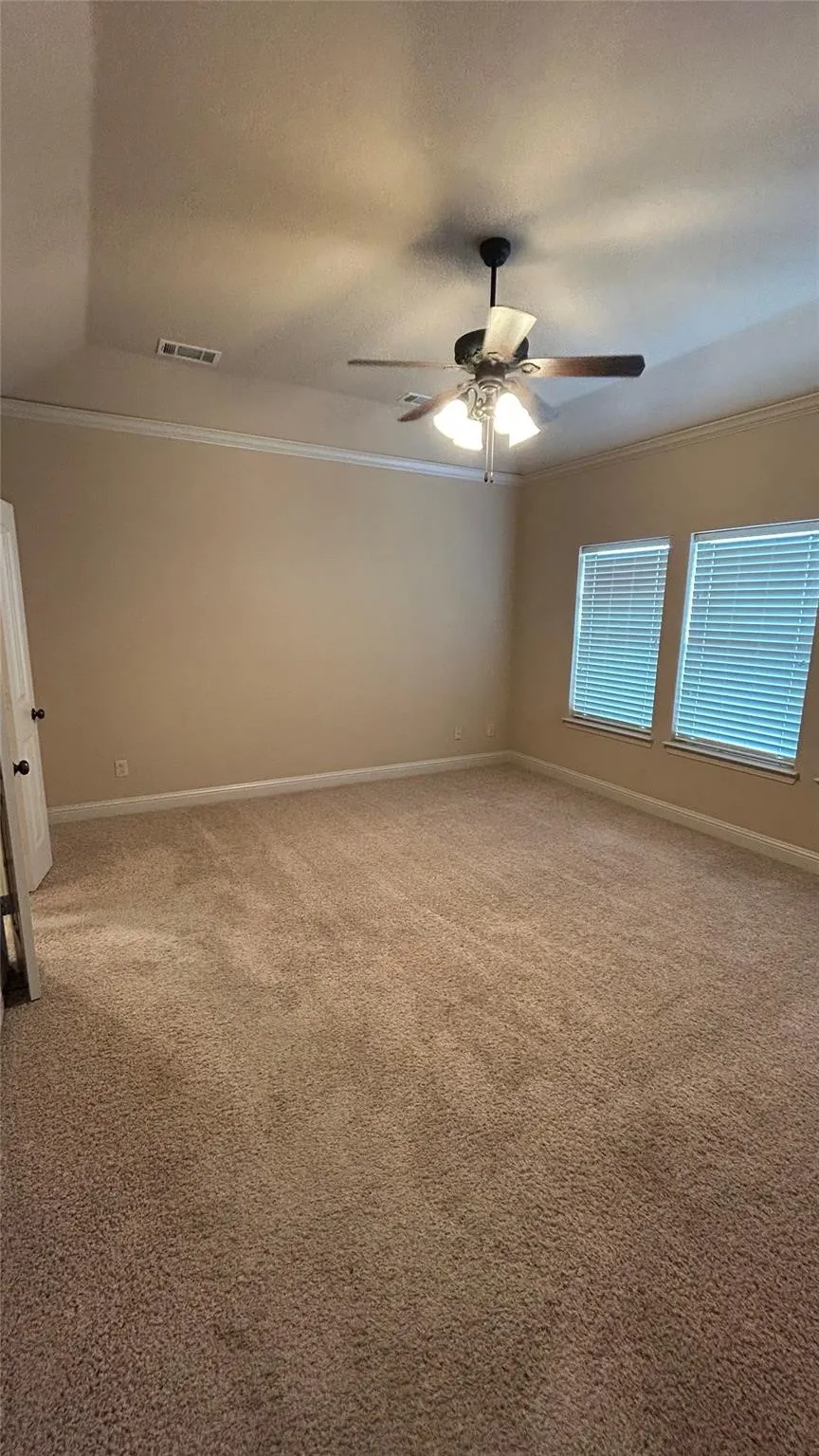 Single Family Residence For Rent in Denton County , 433 Chisholm Trail, Justin, Texas 76247, 4 Bedroom, 2 Bathroom, 2 Garage spaces, 2,236 Sqft, built in 2008, mls#21392394, Real Estate Agent in Justin, Homes For Rent in Denton county, Homes For Rent in Justin, Realtor in Justin Texas, Real Estate Brokerage Independent Realty Texas, Luminita Cordes Realtor