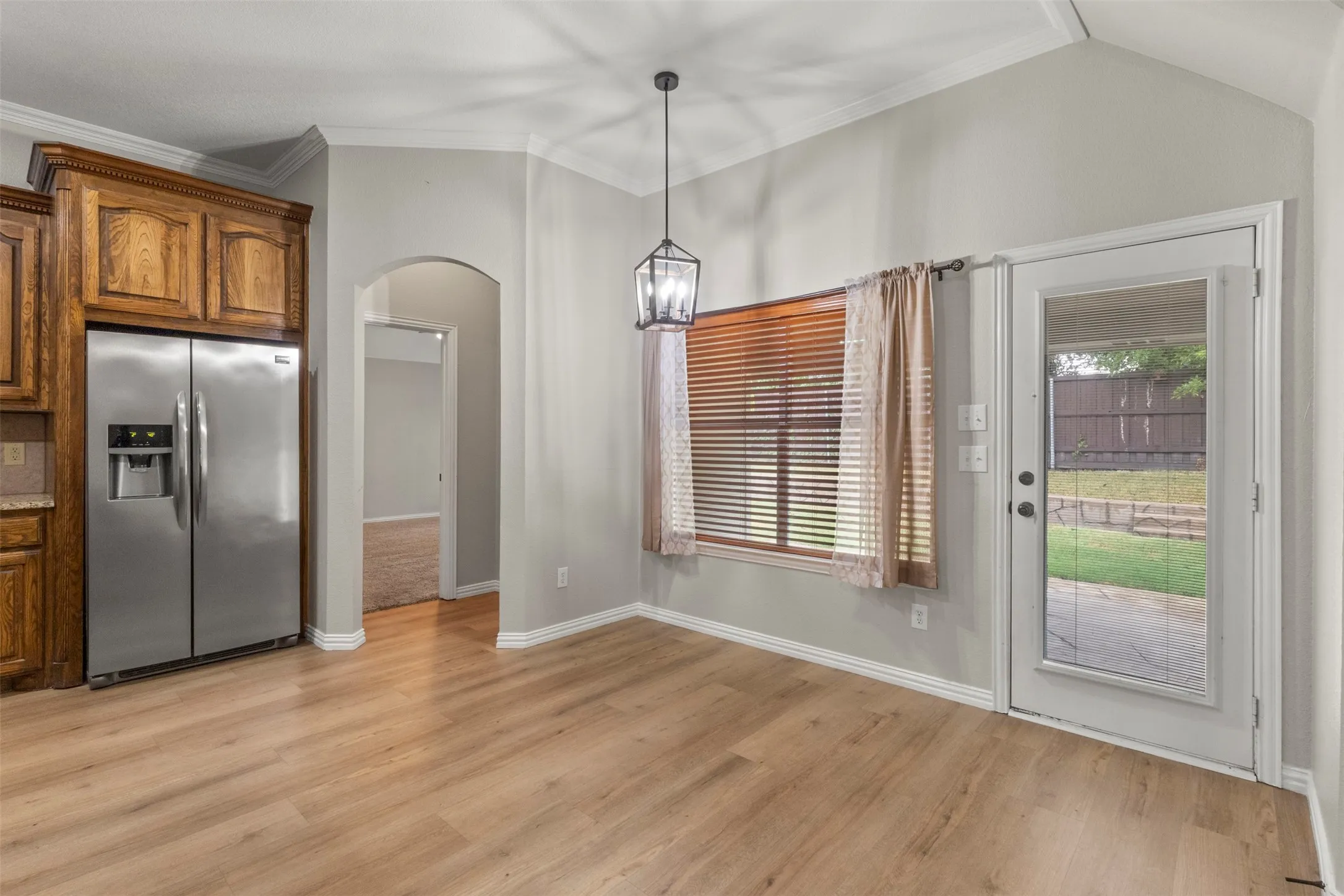 Single Family Residence For Rent in Collin County , 205 High Meadow Court, Royse City, Texas 75189, 4 Bedroom, 2 Bathroom, 2 Garage spaces, 2,233 Sqft, built in 2006, mls#21392390, Real Estate Agent in Royse City, Homes For Rent in Collin county, Homes For Rent in Royse City, Realtor in Royse City Texas, Real Estate Brokerage Independent Realty Texas, Luminita Cordes Realtor
